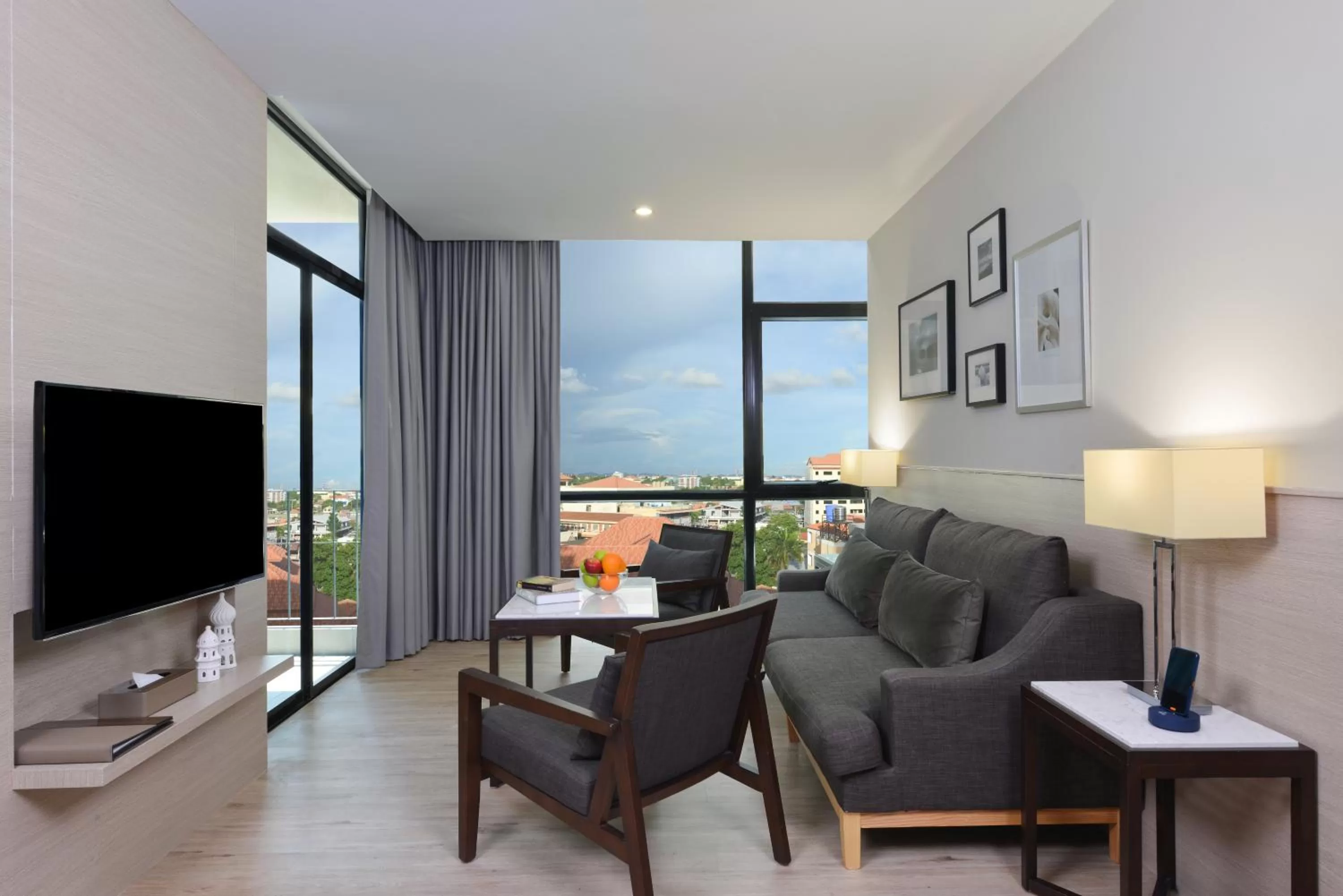 Altera Hotel and Residence by At Mind