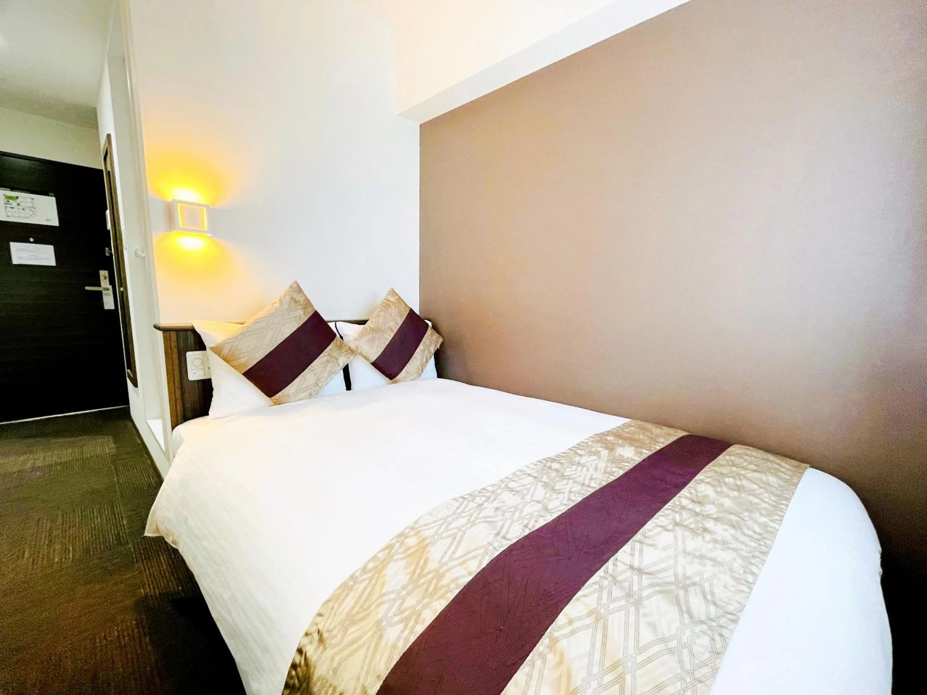 Photo of the whole room, Bed in Eins.Inn Umeda Higashi