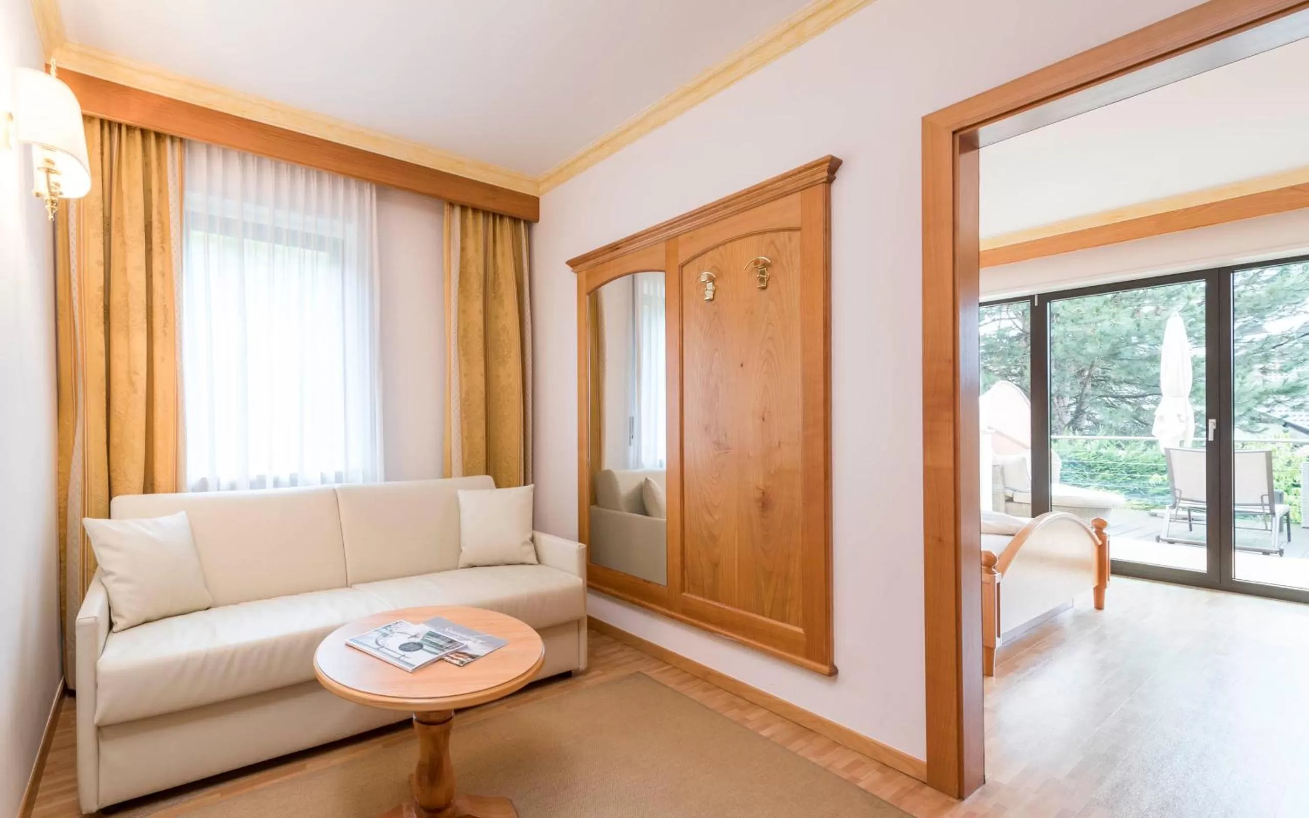 Patio in Hotel Sonnenburg