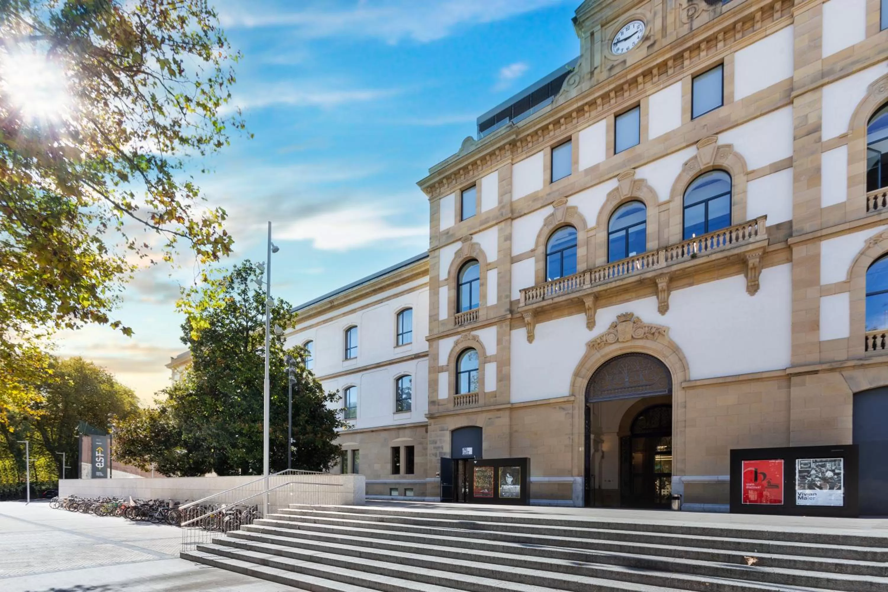 Property building in One Shot Tabakalera House