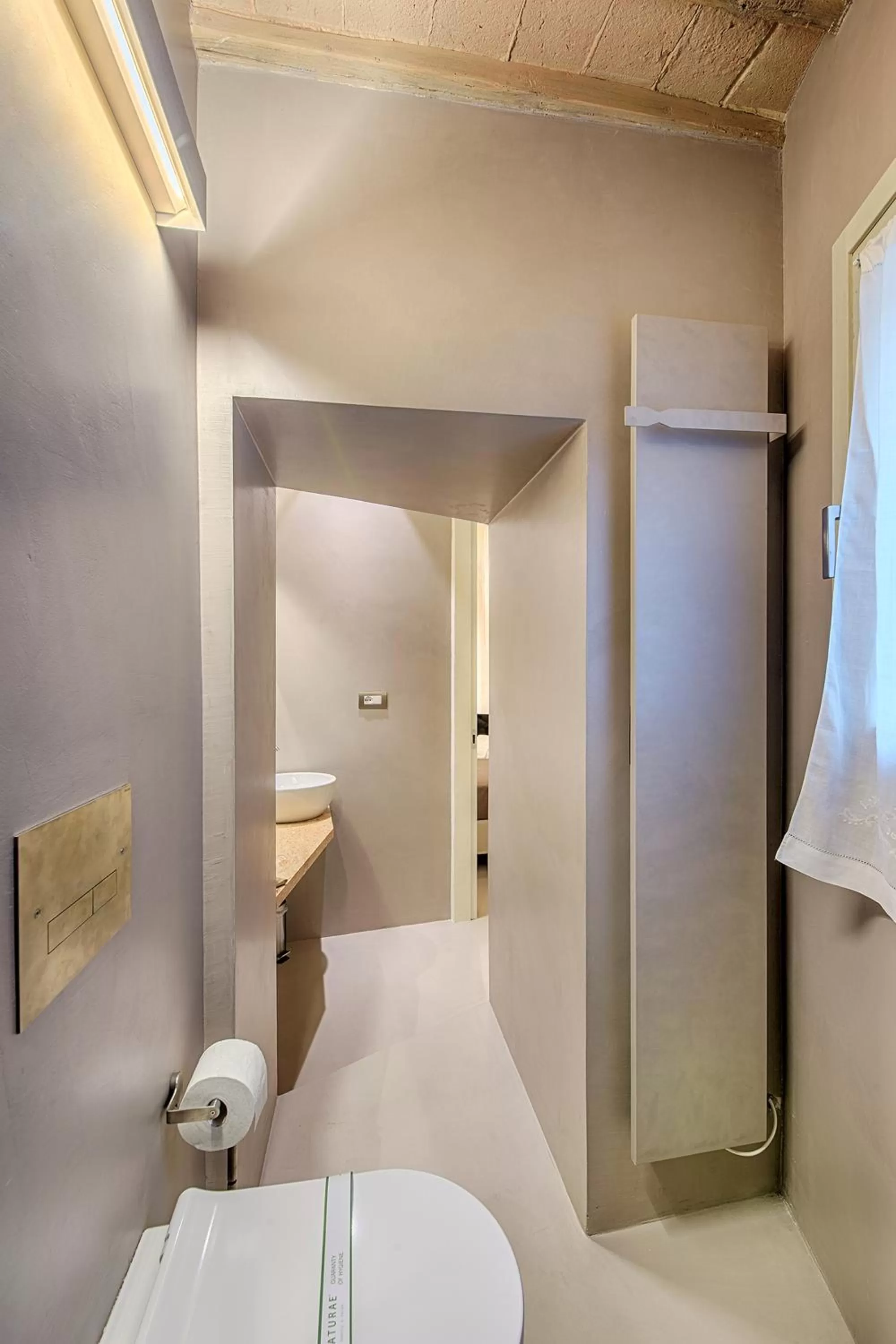 Bathroom, Bed in Residenza d'Epoca Le Aquile