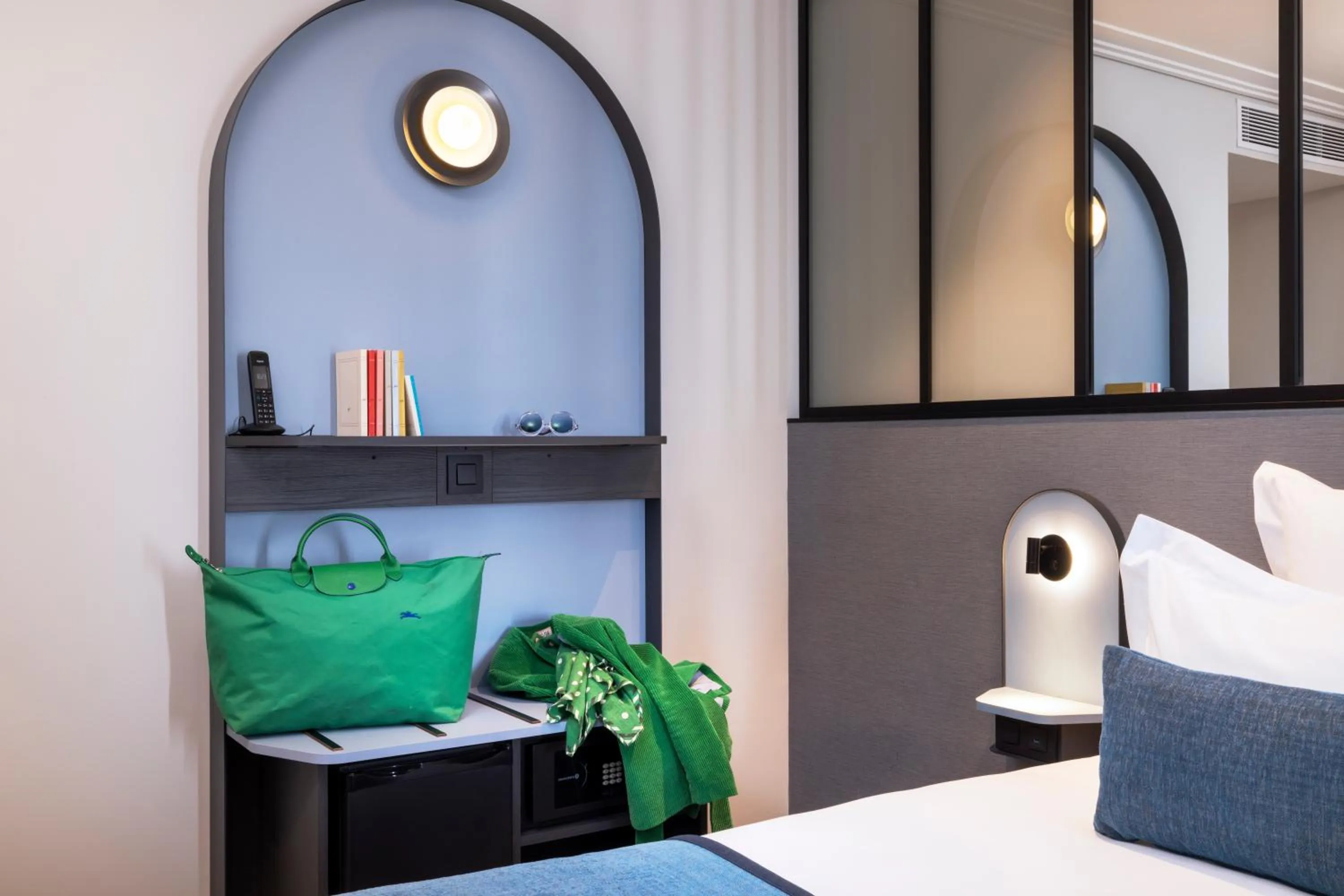 Photo of the whole room, Bed in Hôtel de France Gare de Lyon Bastille