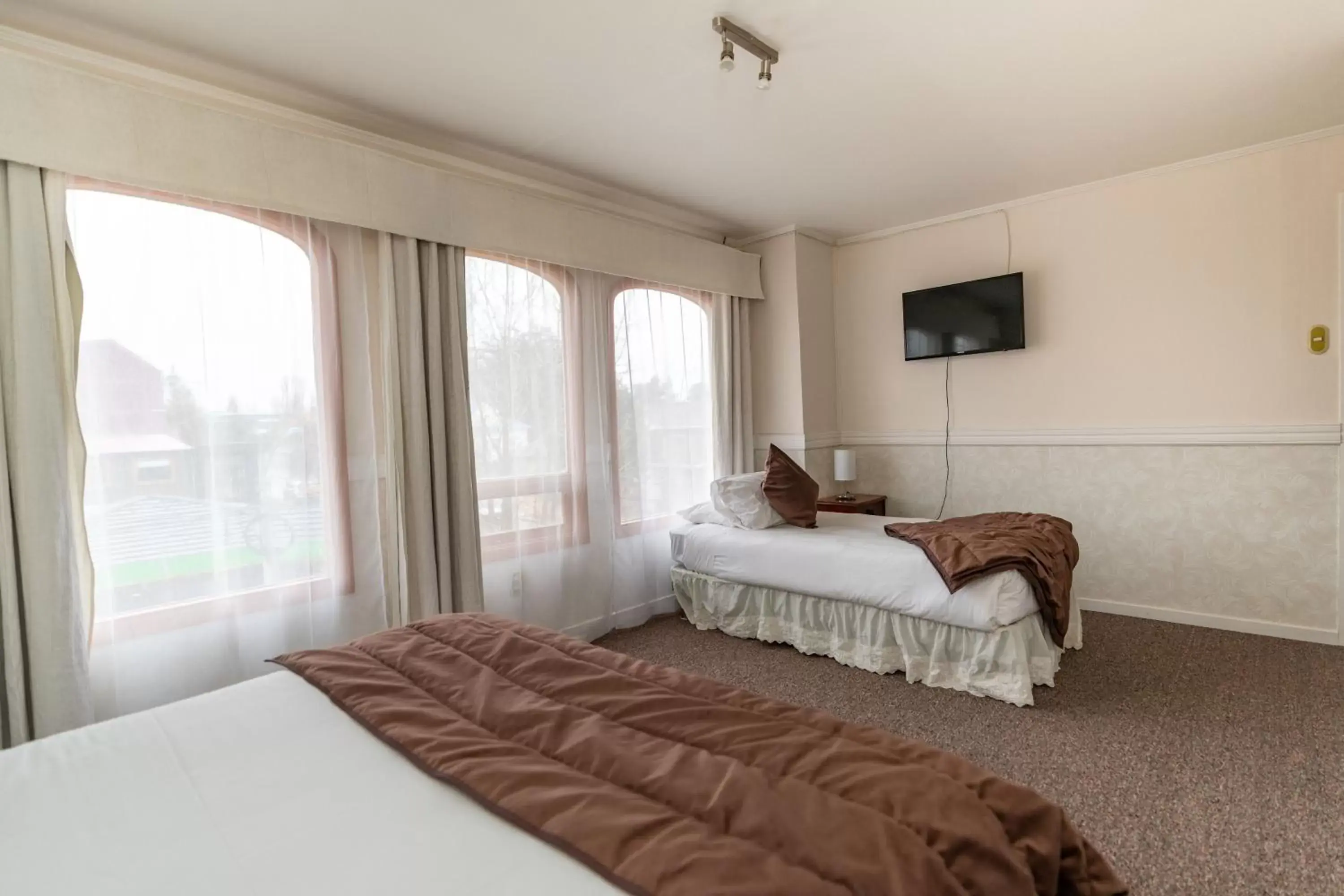 Family Room in Darwin Hotel Family Room in Darwin Hotel