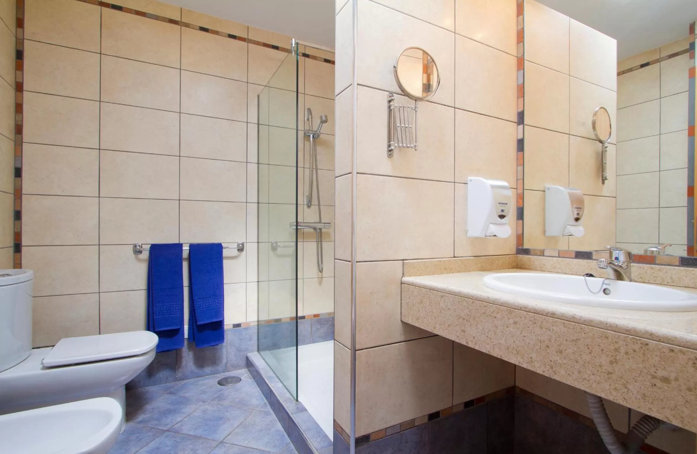 Bathroom in Nautilus Lanzarote