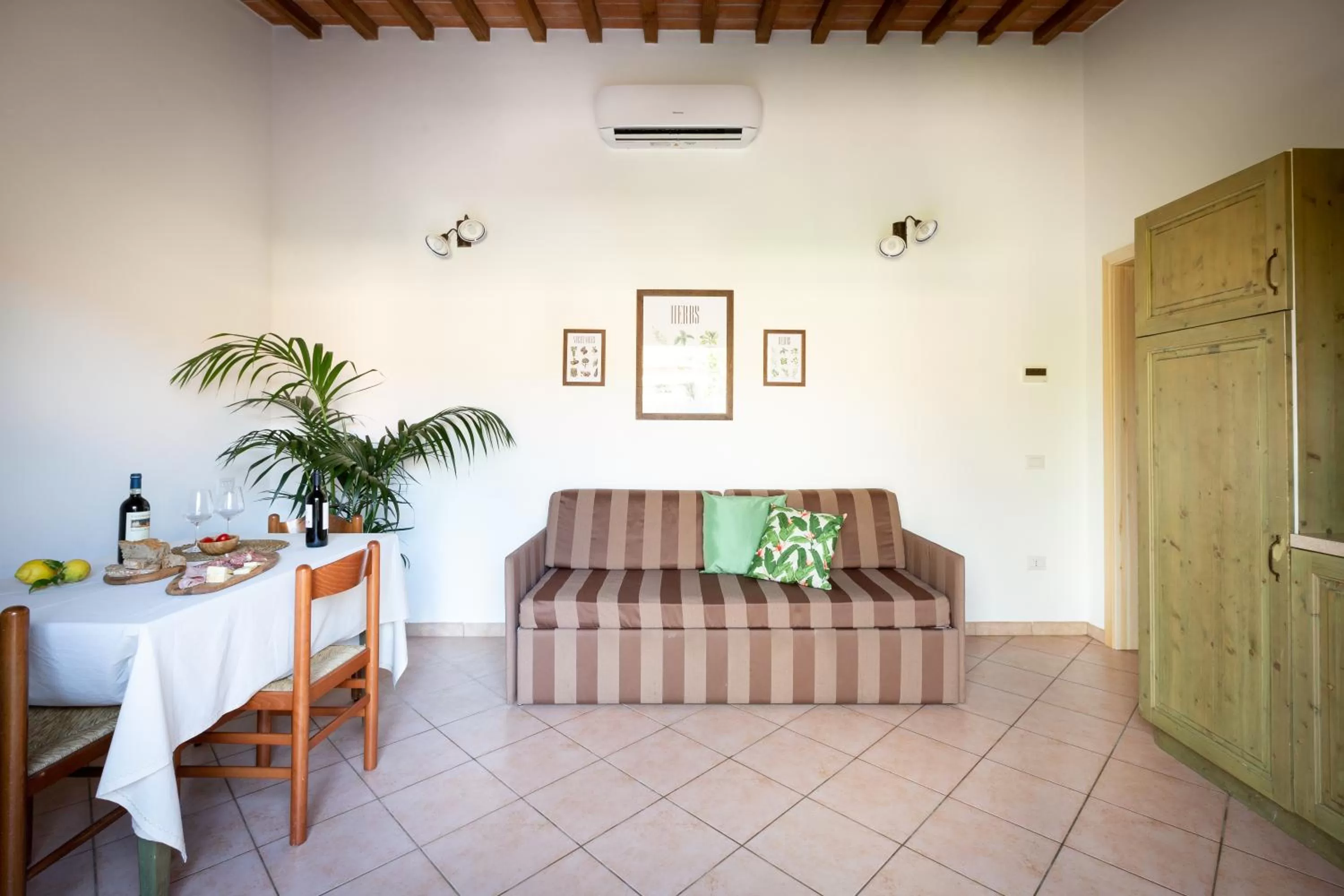Living room in Borgo Verde