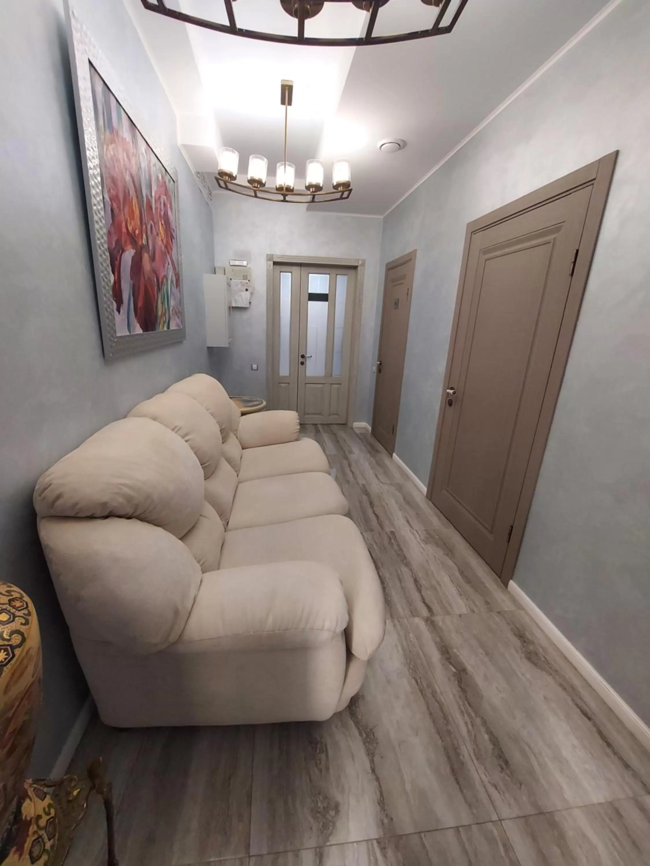 Meeting/conference room, Seating Area in Hotel "Mandarin Clubhouse"