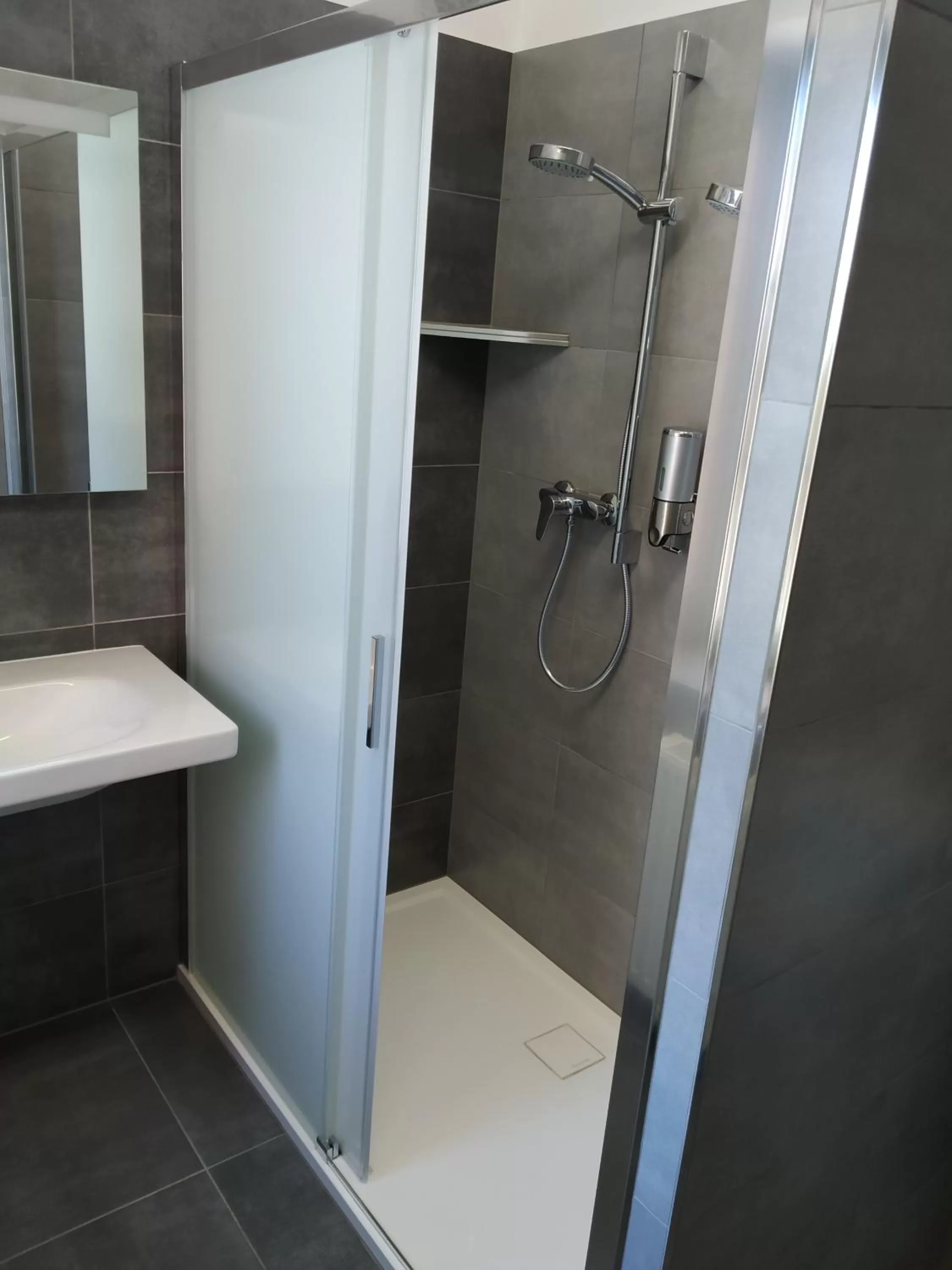 Bathroom in Relax hotel Valaška