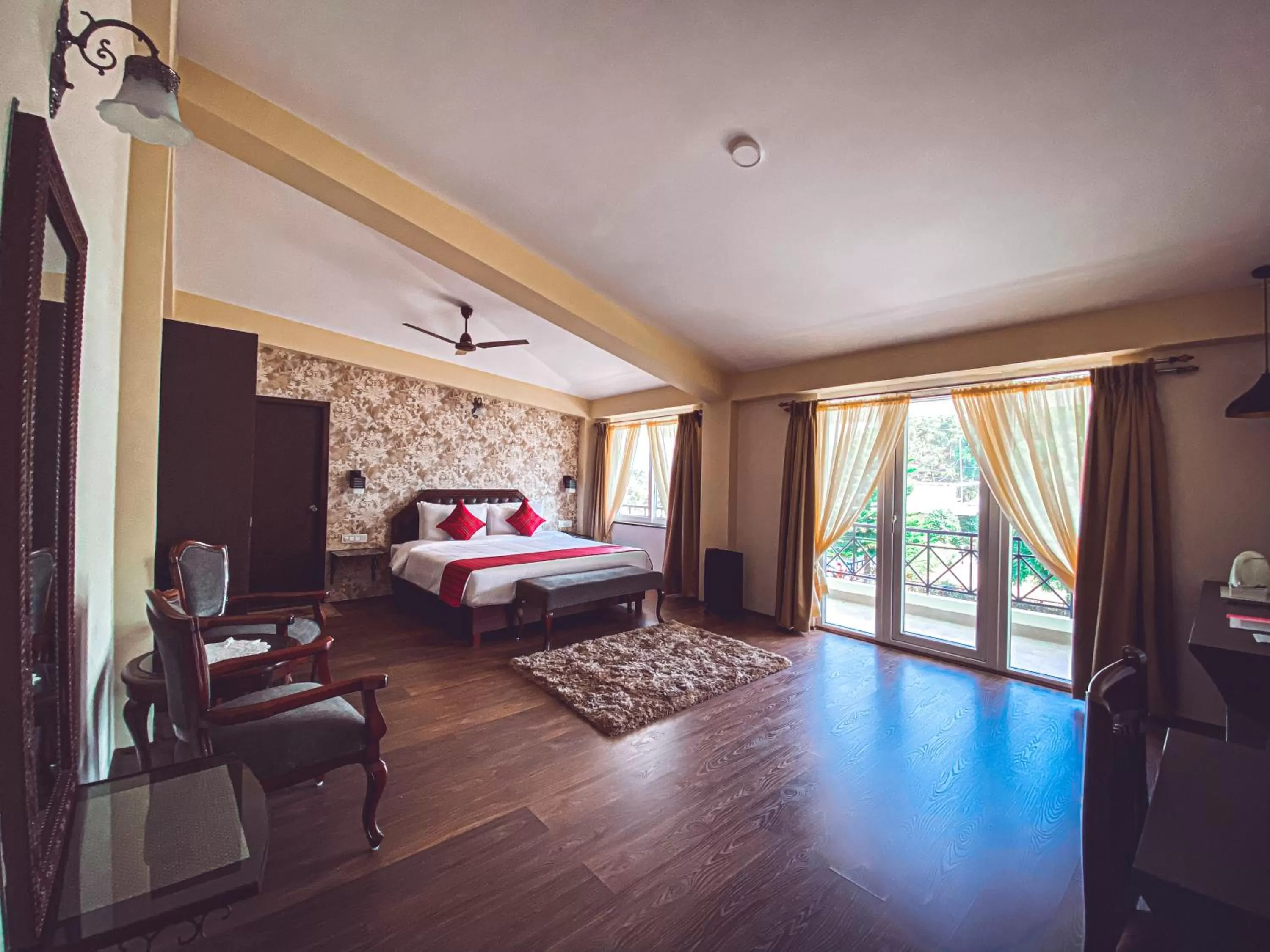 Living room in Windermere Inn