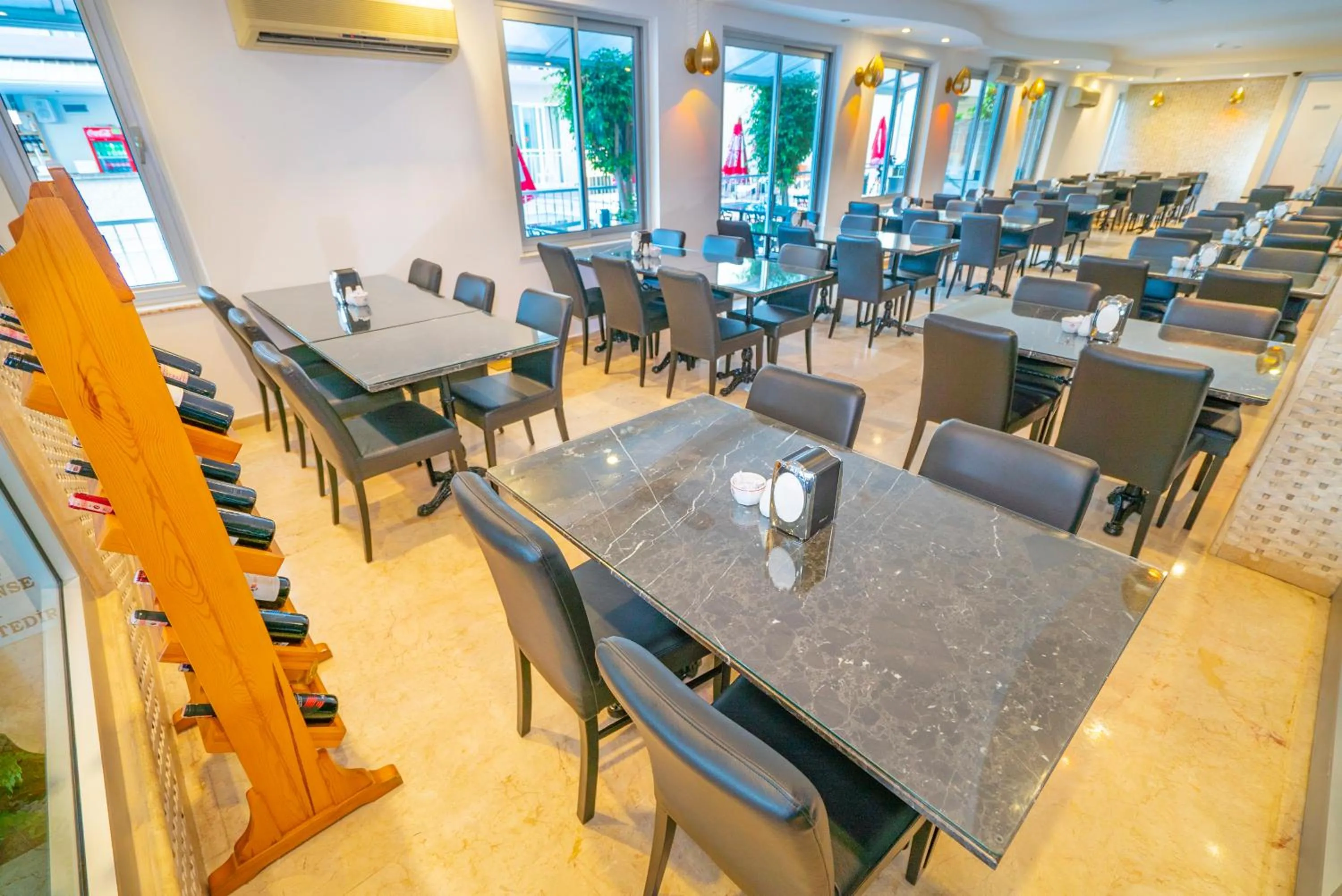 Meals in Kleopatra Celine Hotel