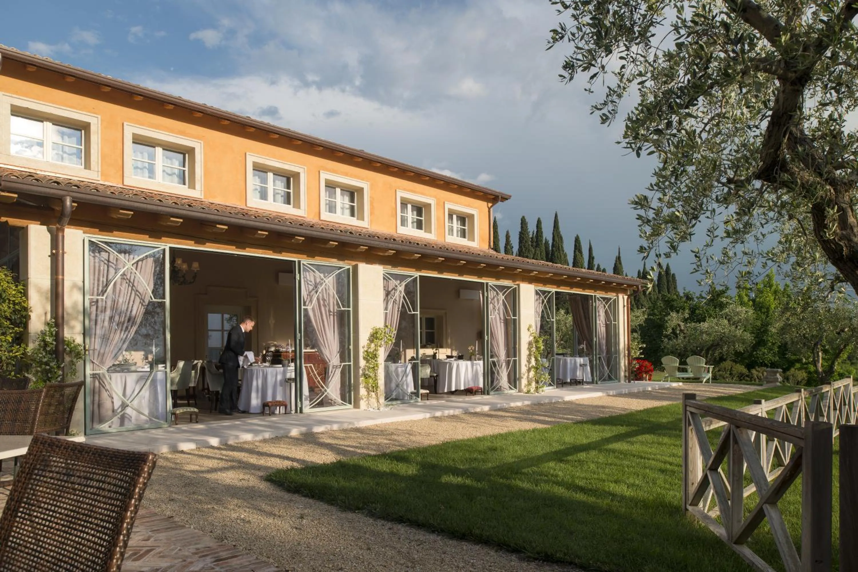 Restaurant/places to eat in Villa Cordevigo