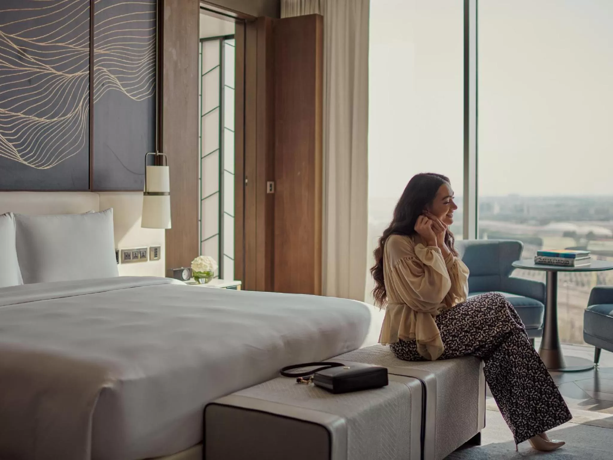 Restaurant/places to eat, Bed in Grand Hyatt Kuwait