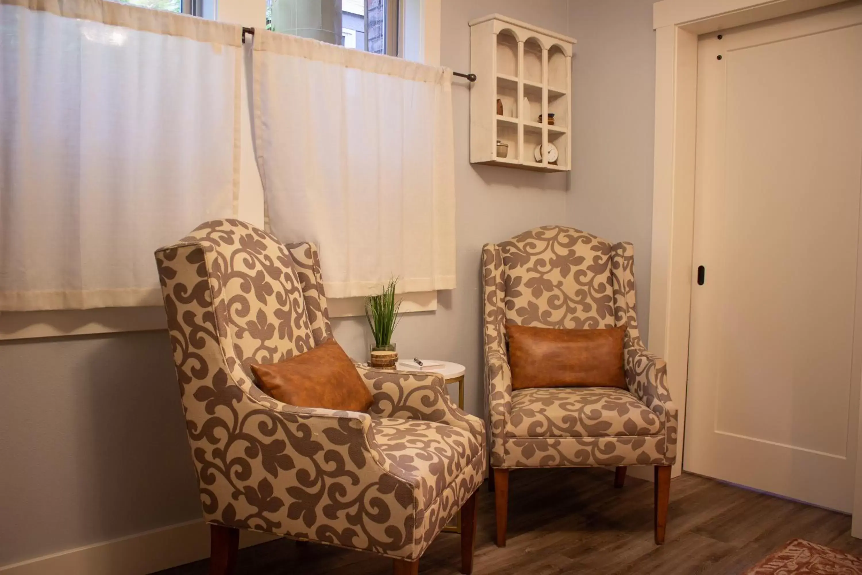 Family Suite in Douglas On Third Family Suite in Douglas On Third