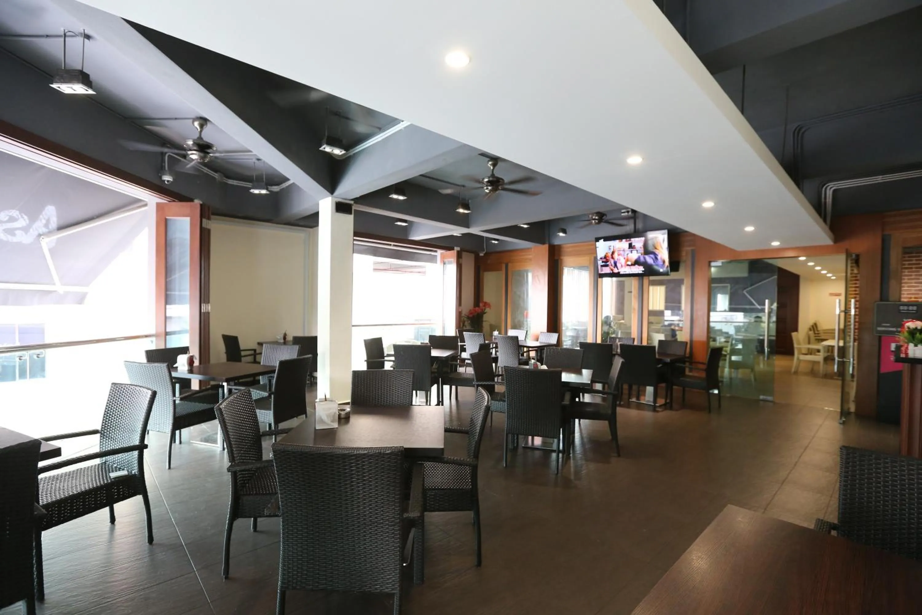 Restaurant/Places to Eat in Asia Premium Hotel Kuala Terengganu