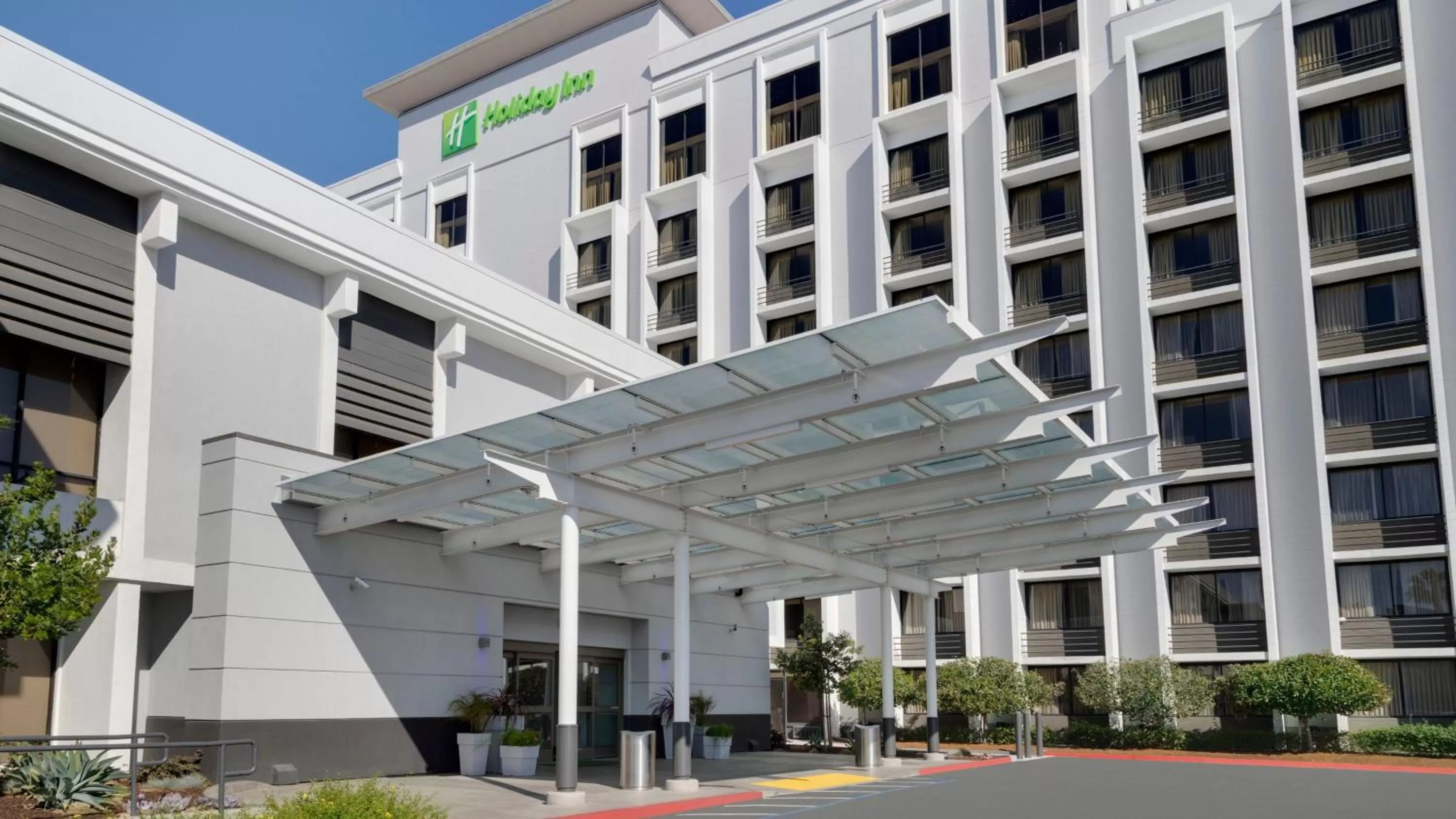 Property building in Holiday Inn San Jose-Silicon Valley by IHG