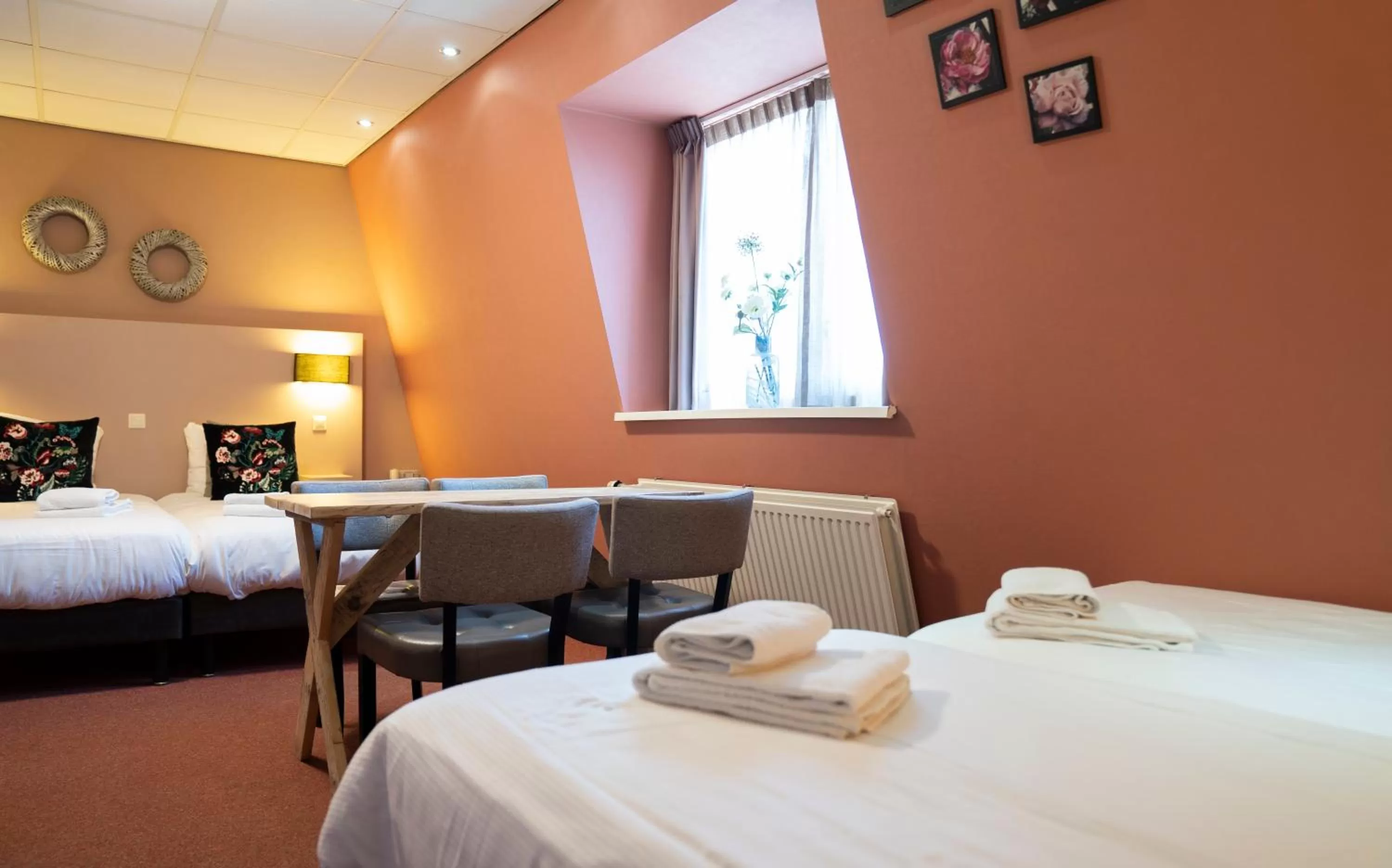 Bedroom, Bed in Hotel Villa Flora