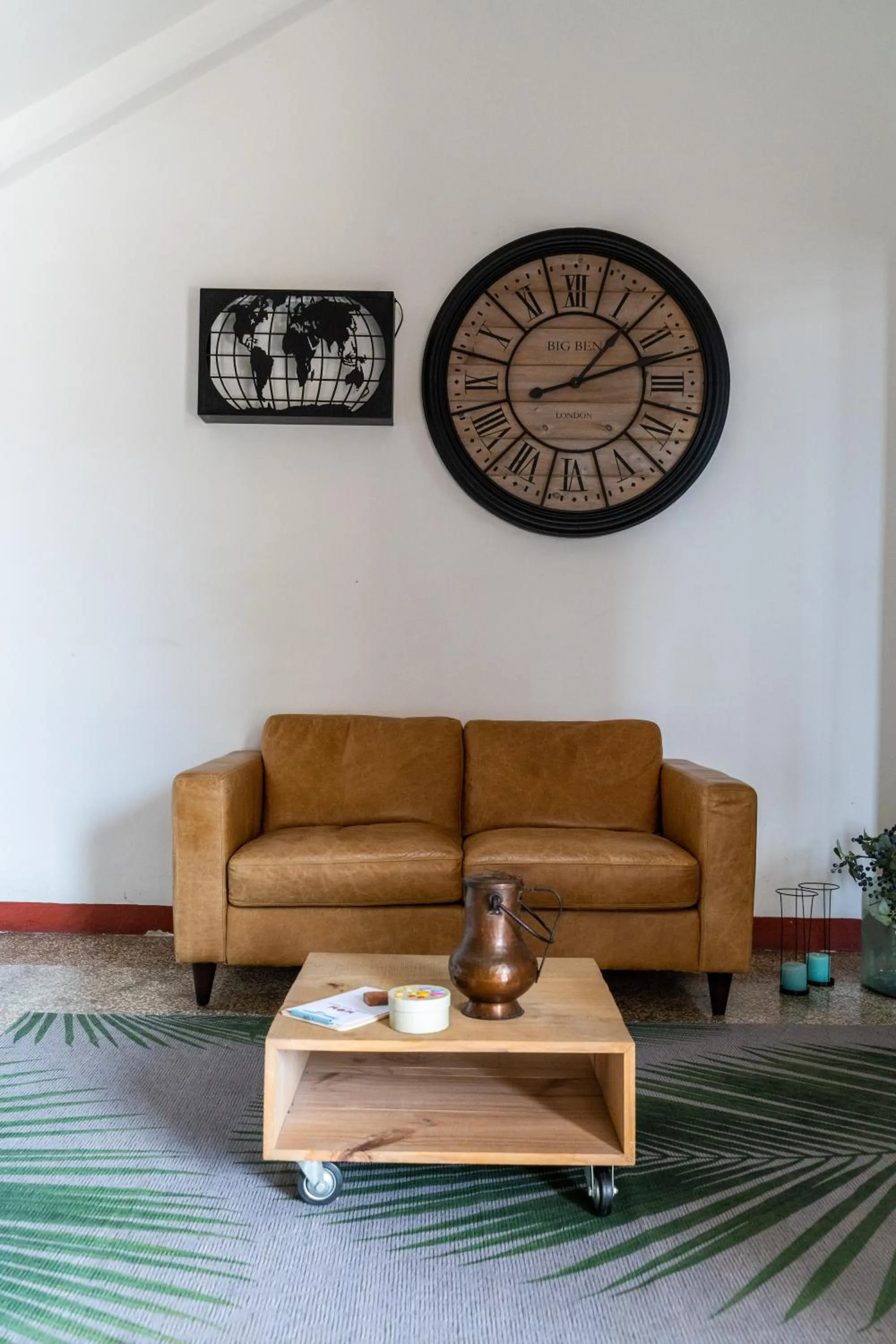Inner courtyard view in Hotel Mom Assisi