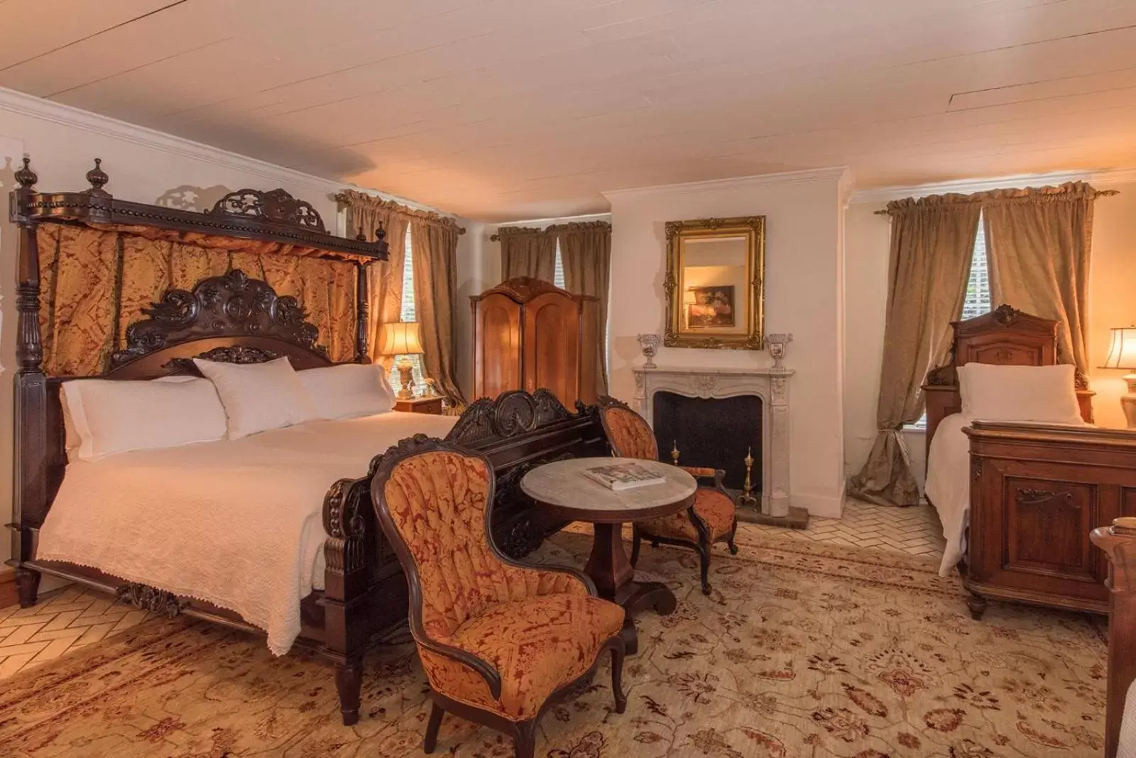 Quadruple Room with Bathroom in The Burn Bed and Breakfast Quadruple Room with Bathroom in The Burn Bed and Breakfast