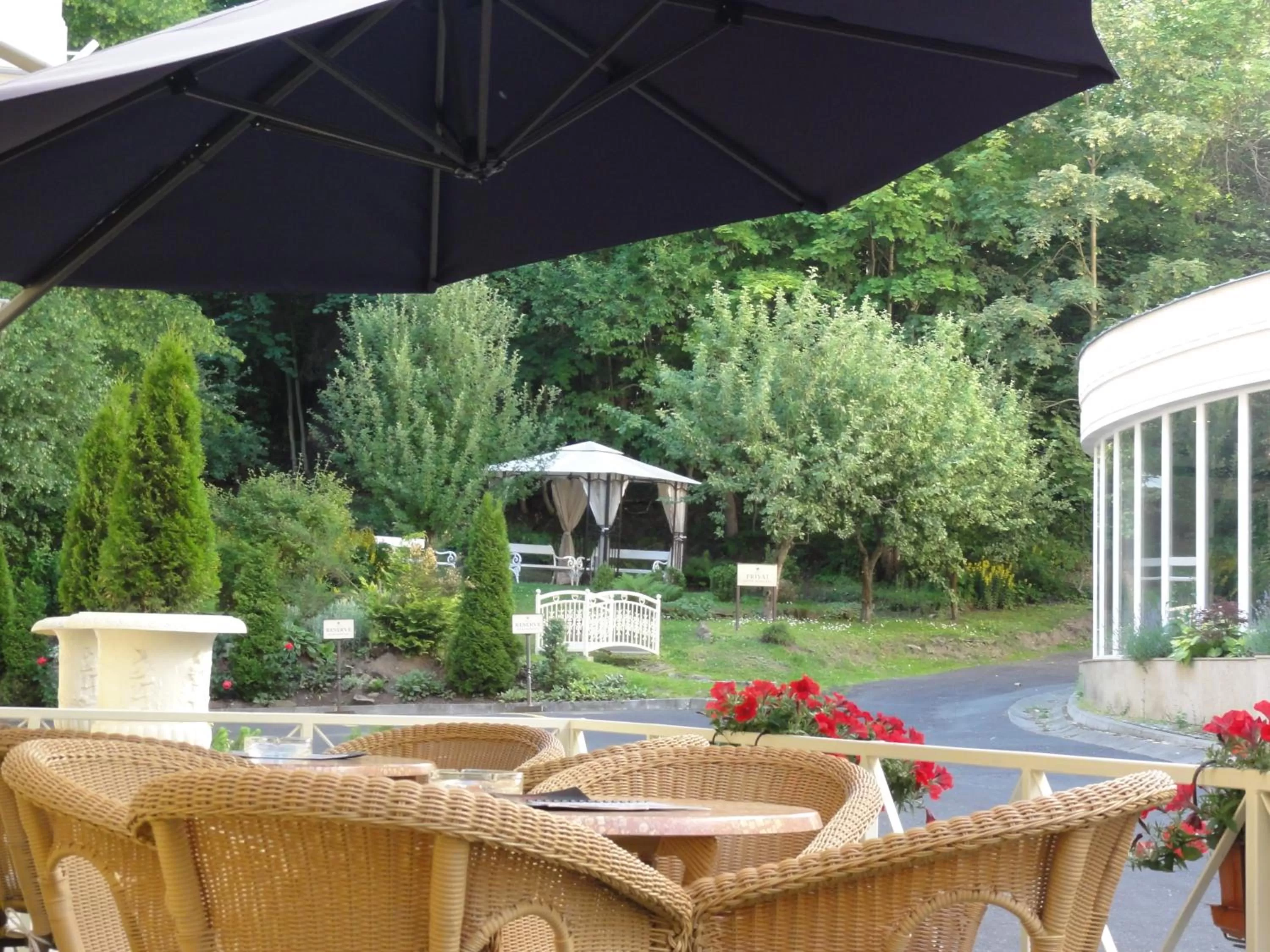 Spring in Residence Romanza