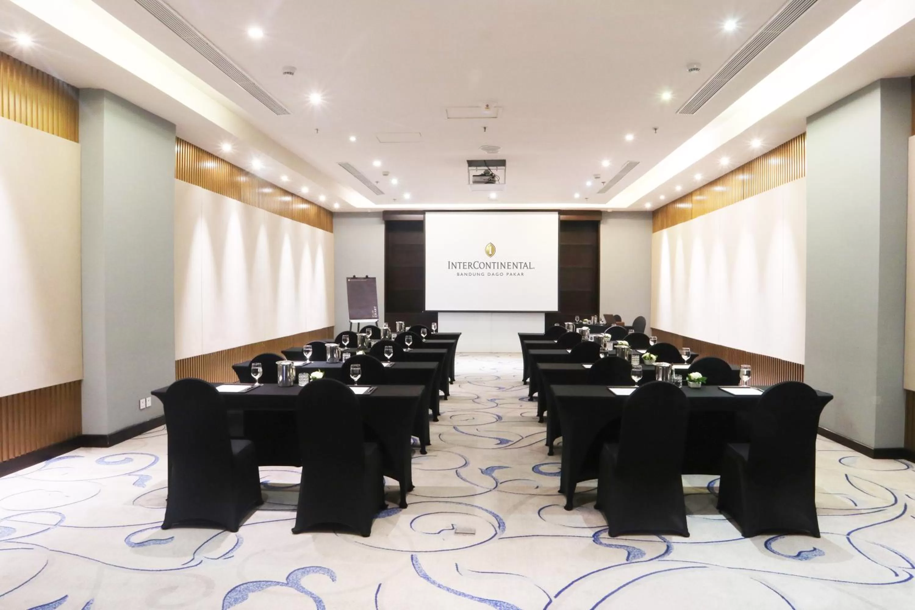 Banquet/Function facilities in InterContinental Bandung Dago Pakar by IHG