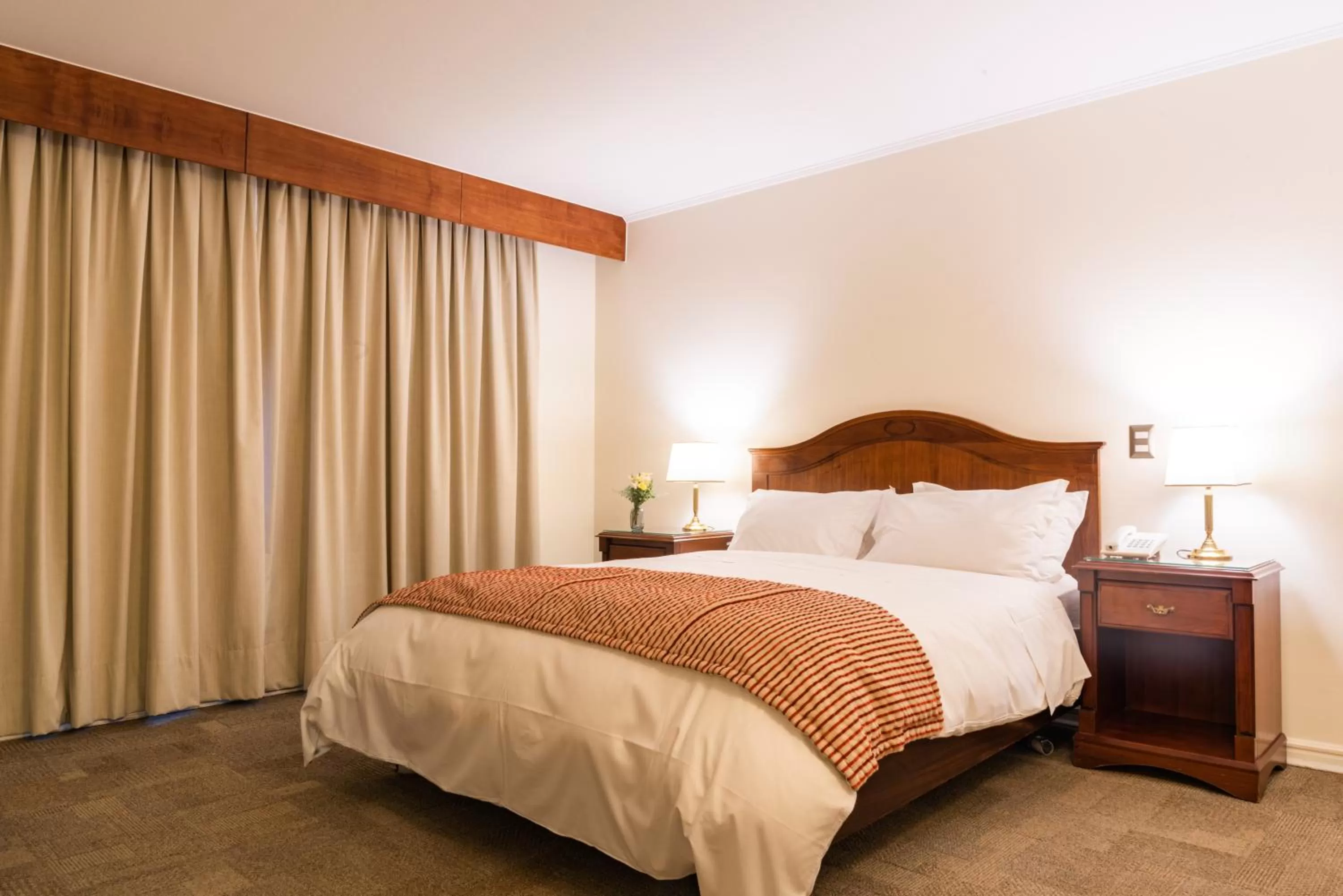 Bed in MR Hotel Providencia (ex Hotel Neruda)