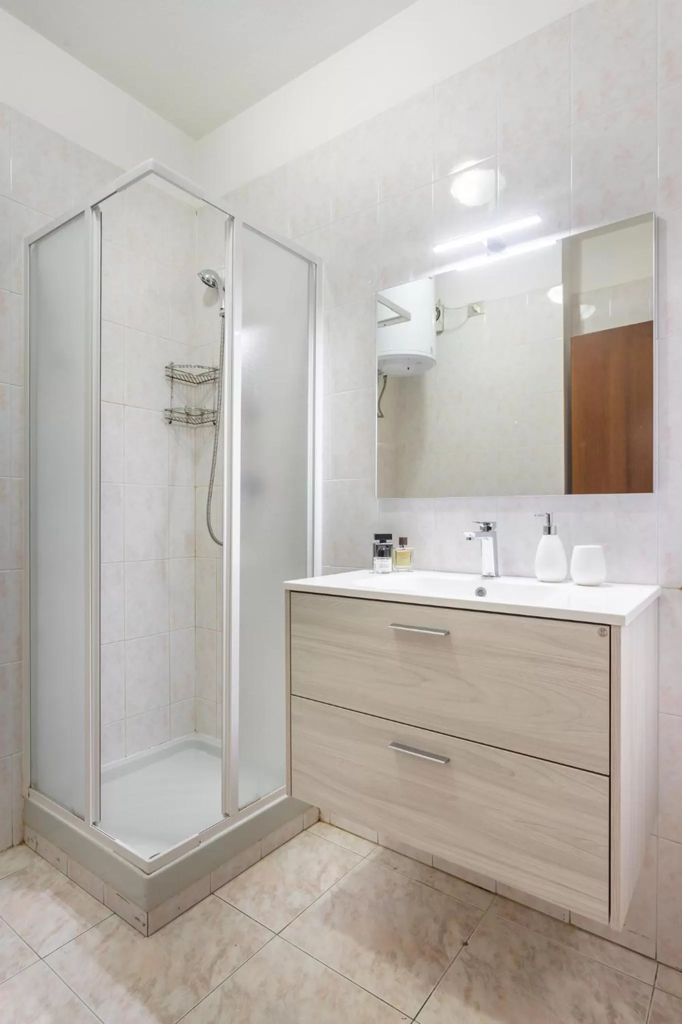 Shower in Residenze Su Planu