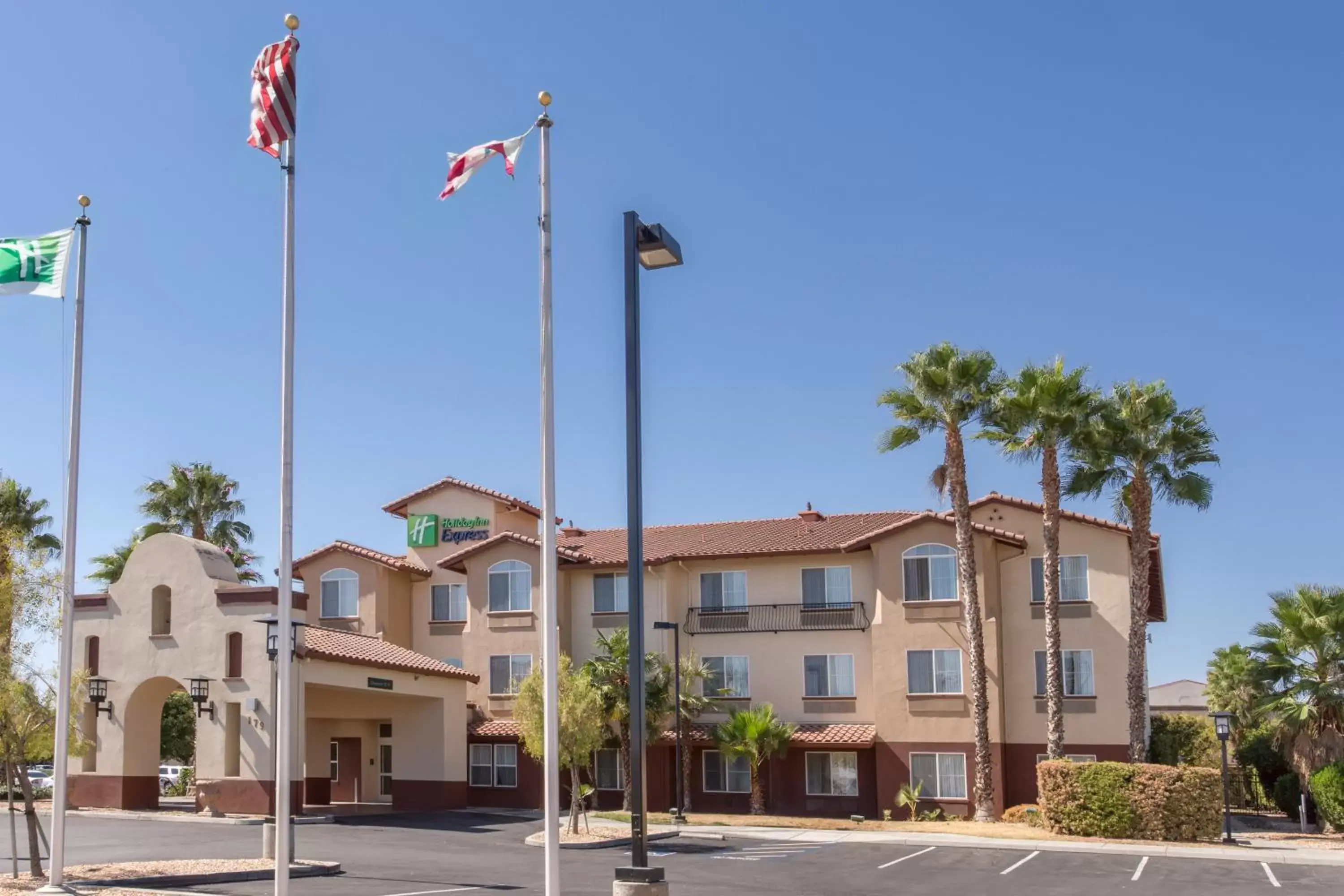 Holiday Inn Express Hotel & Suites Manteca by IHG Holiday Inn Express Hotel & Suites Manteca by IHG