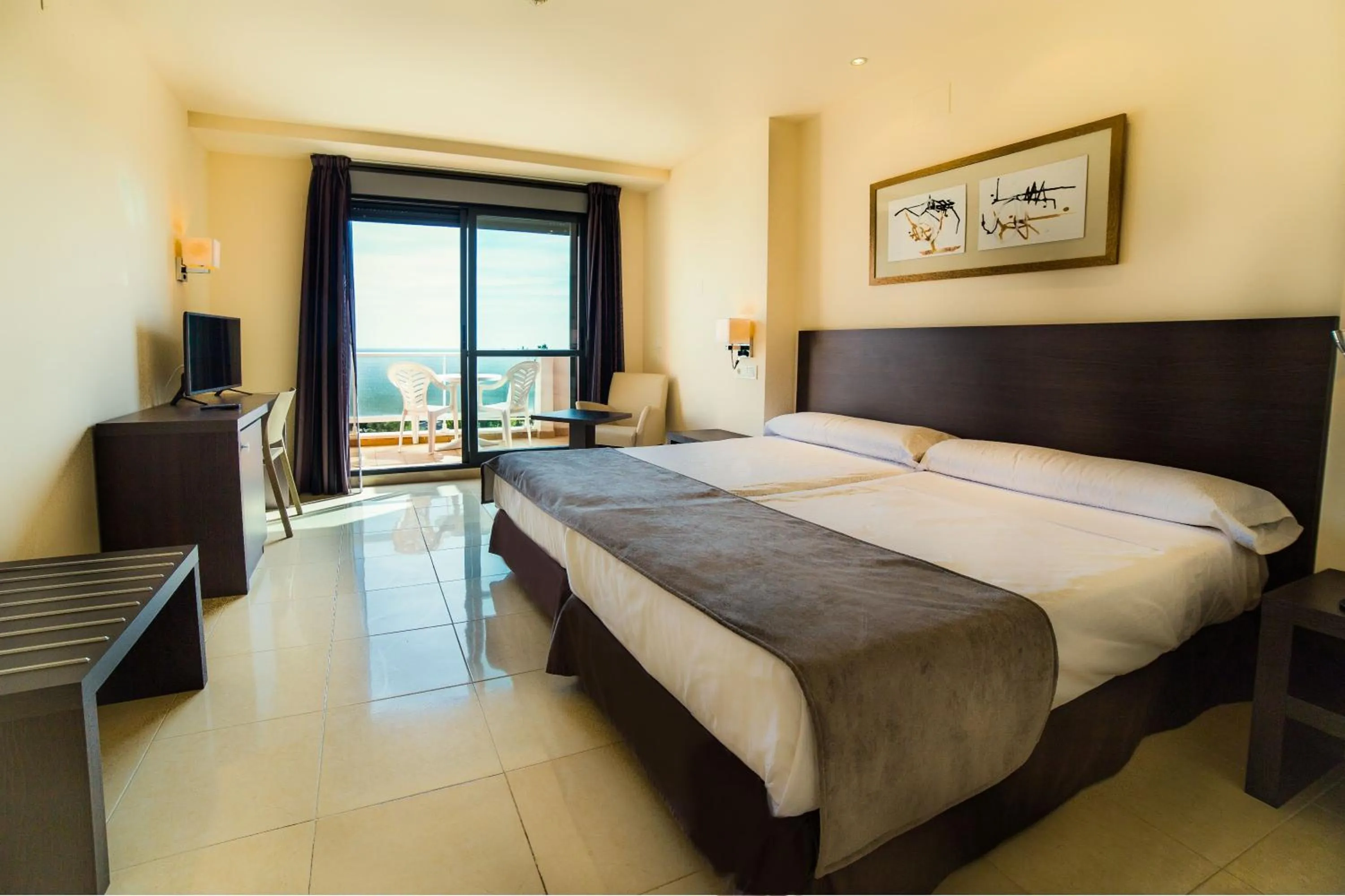 Photo of the whole room in Hotel Adaria Vera