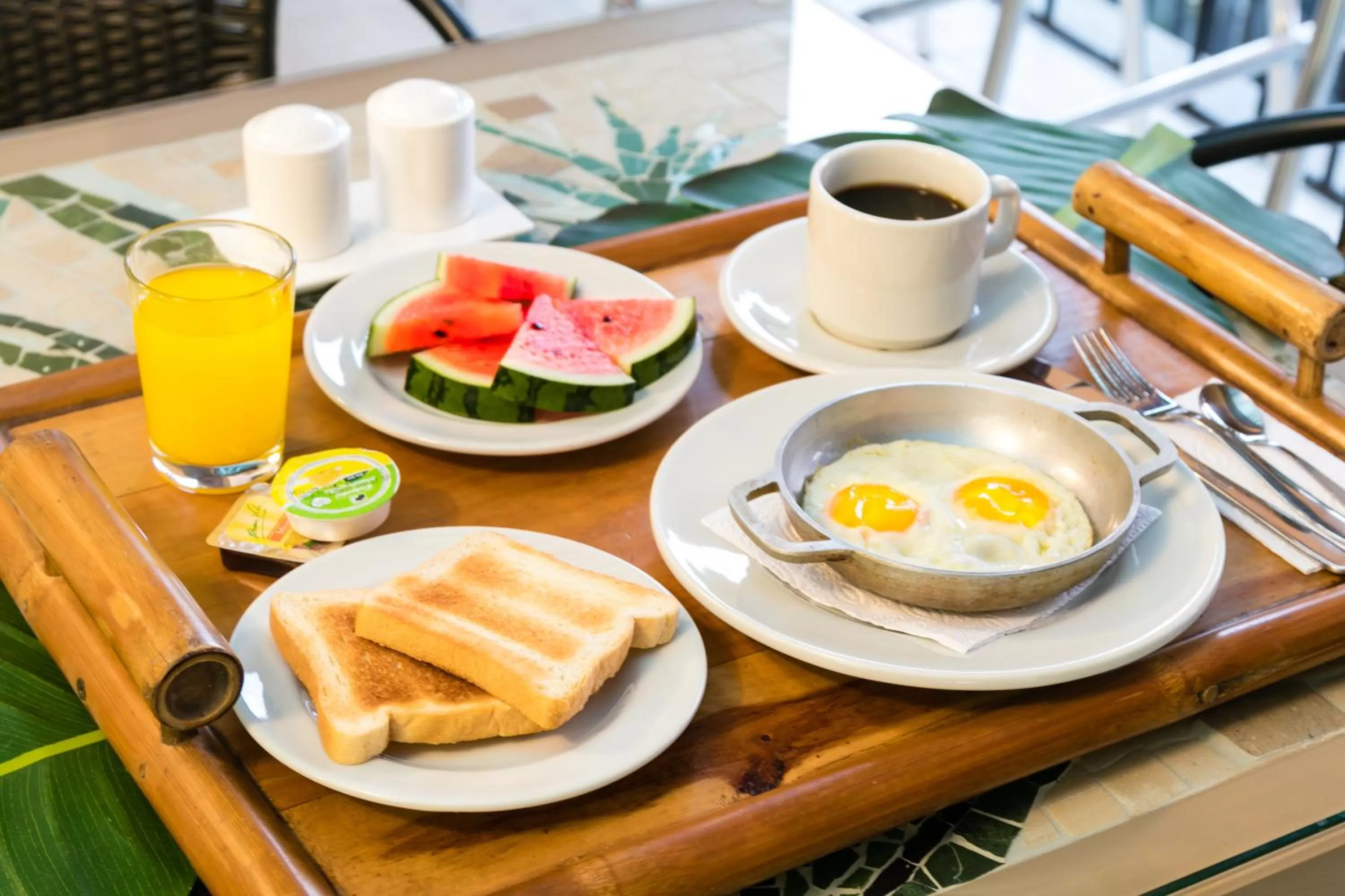 Continental breakfast in Hotel Casa Vallecaucana