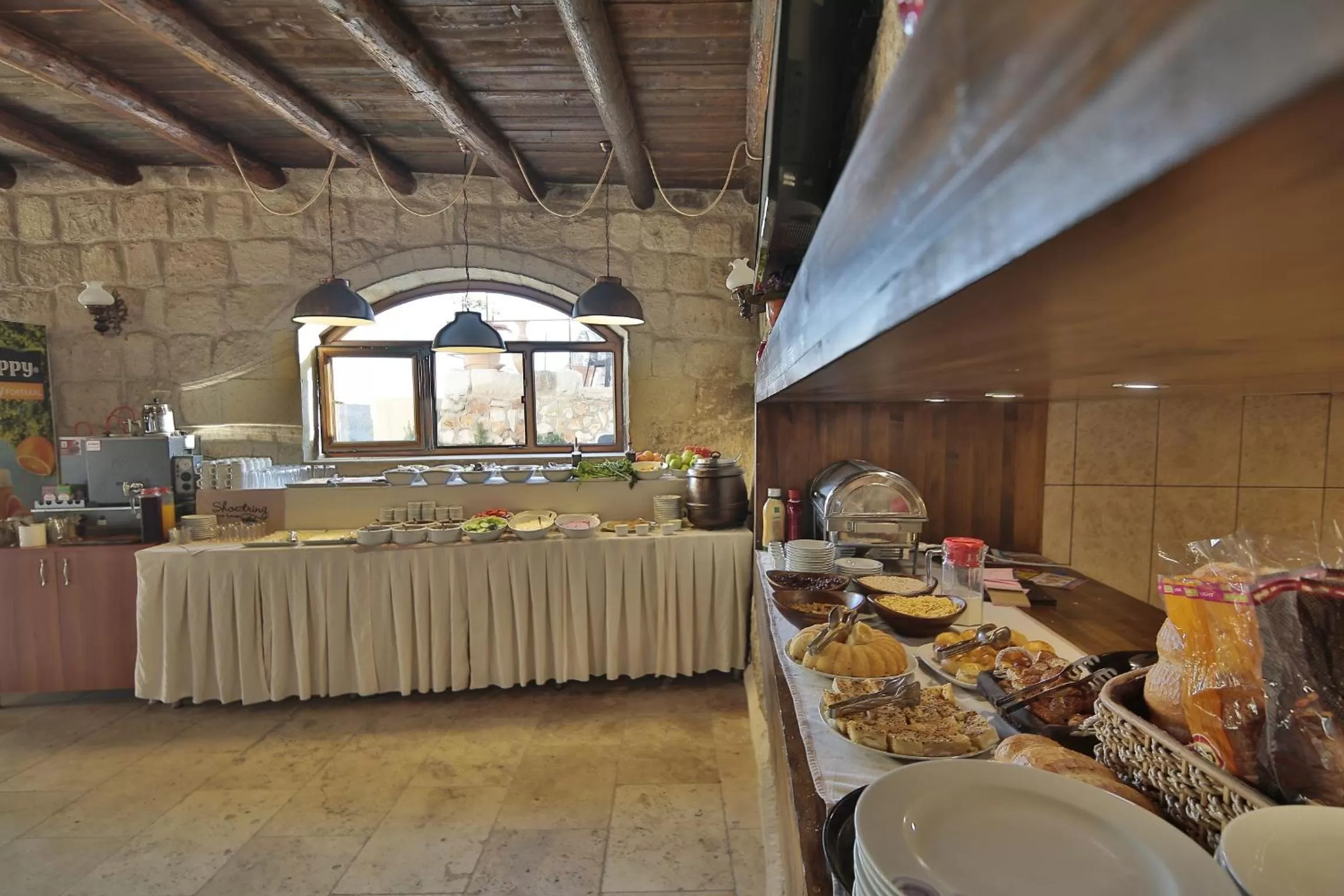 Other in Shoestring Cave House