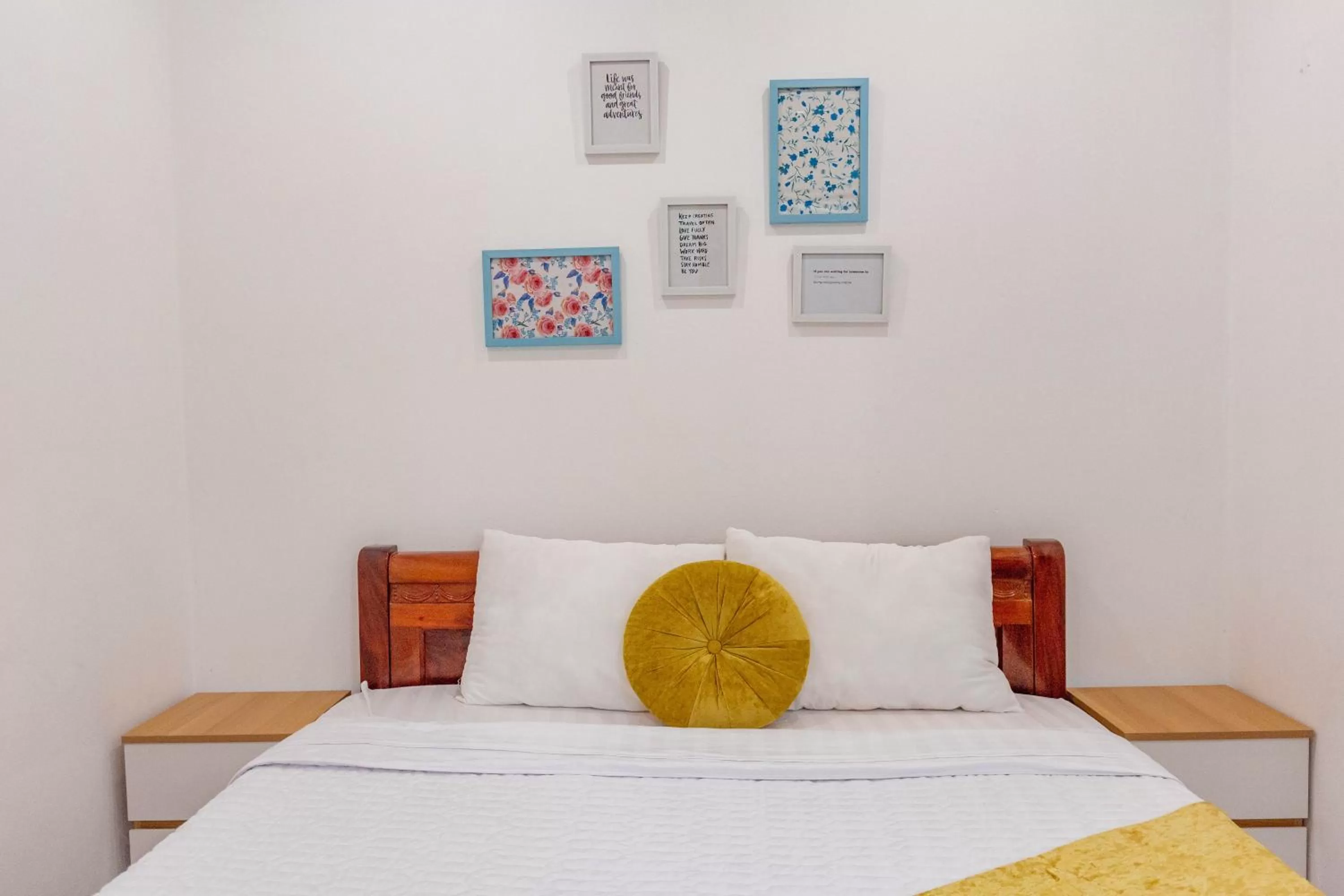 Bed in Hanoi View Legend Hotel