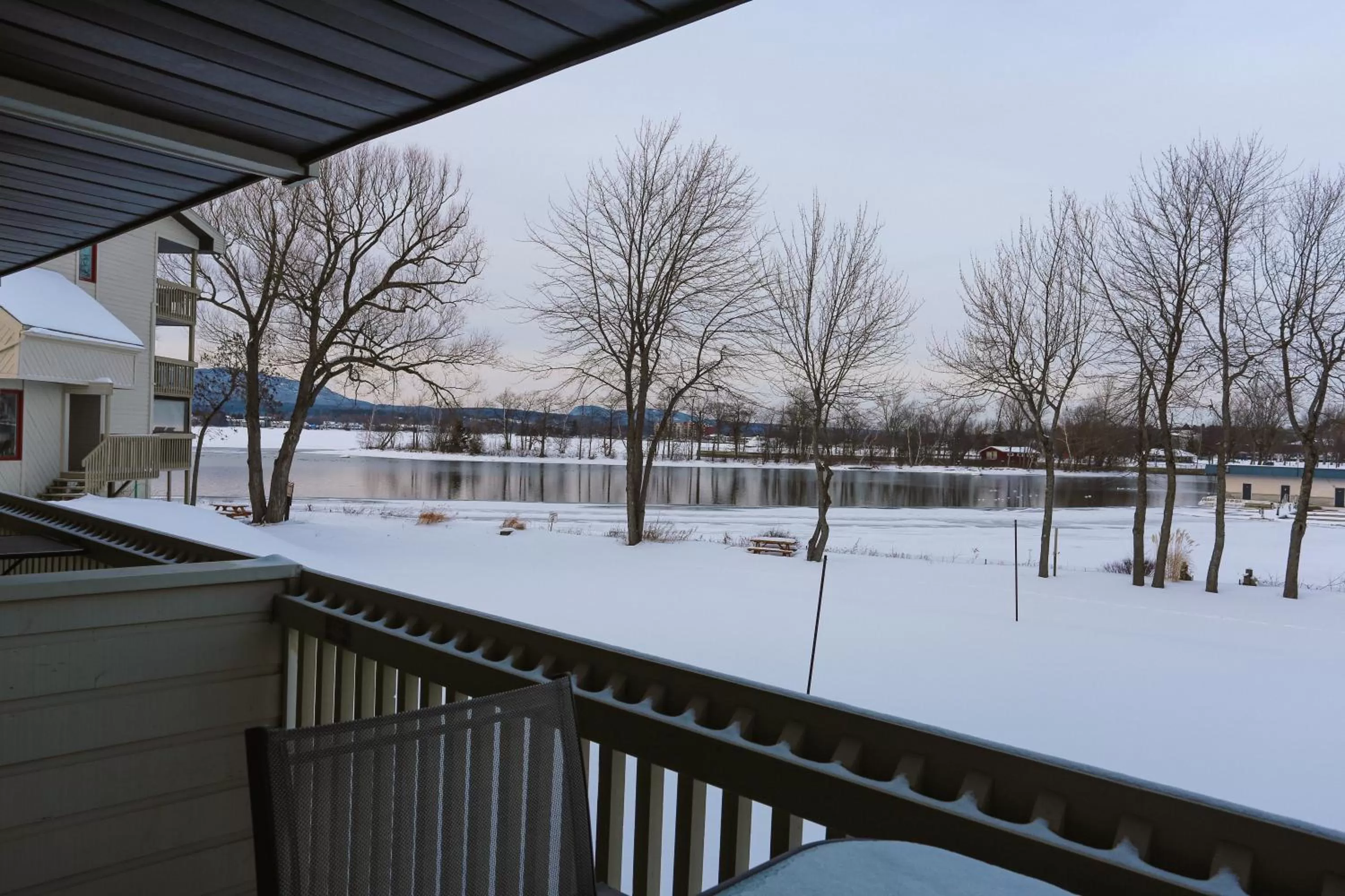 Natural landscape in Magog Waterfront Condo