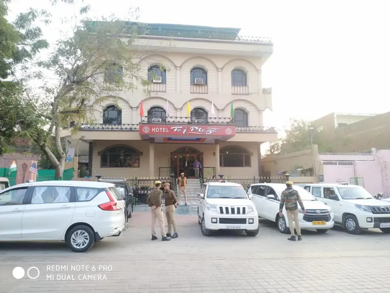 Hotel Taj Plaza, VIP Road, Agra Hotel Taj Plaza, VIP Road, Agra