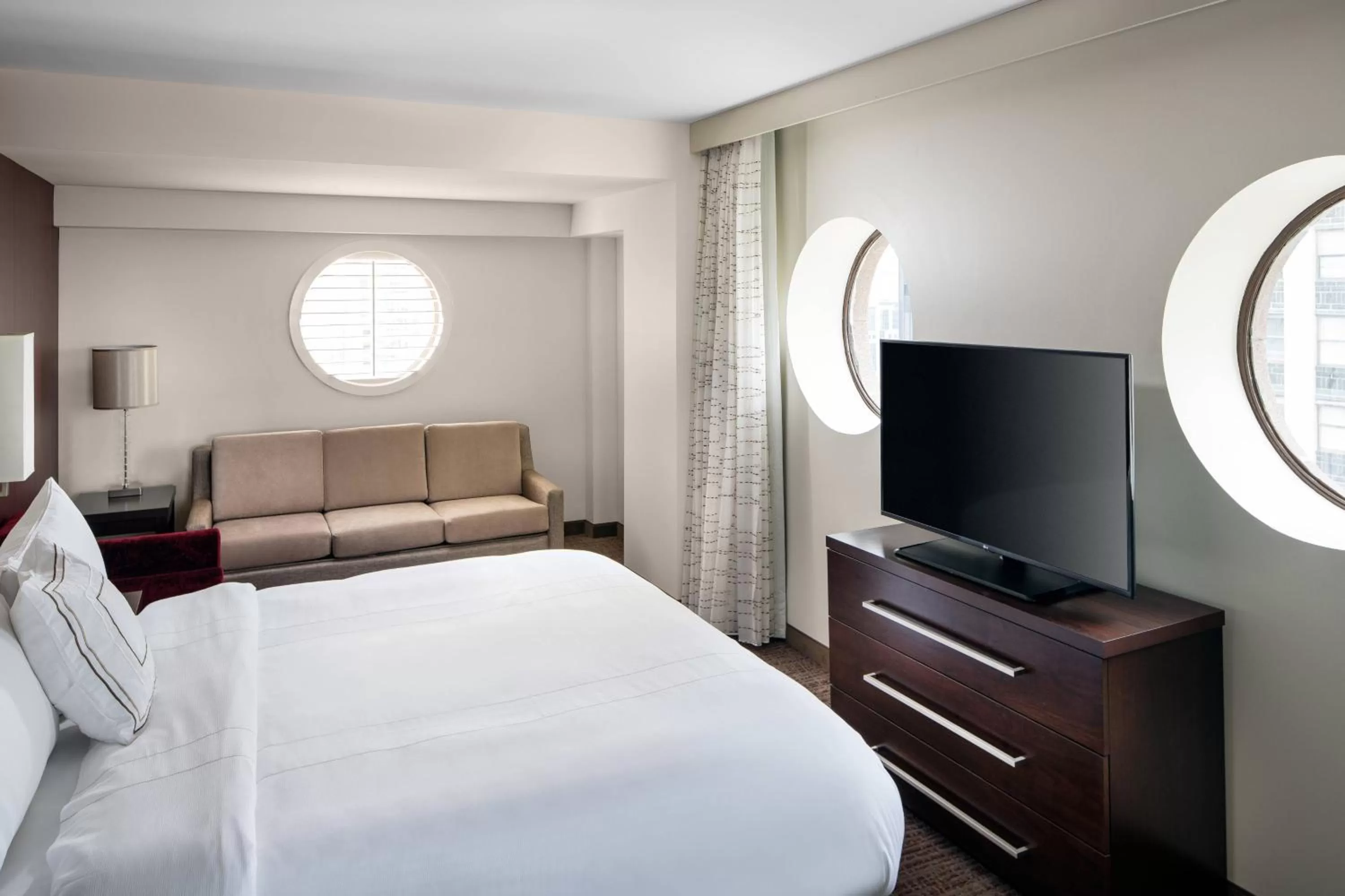 Bedroom, Bed in Residence Inn by Marriott Chicago Downtown/Loop