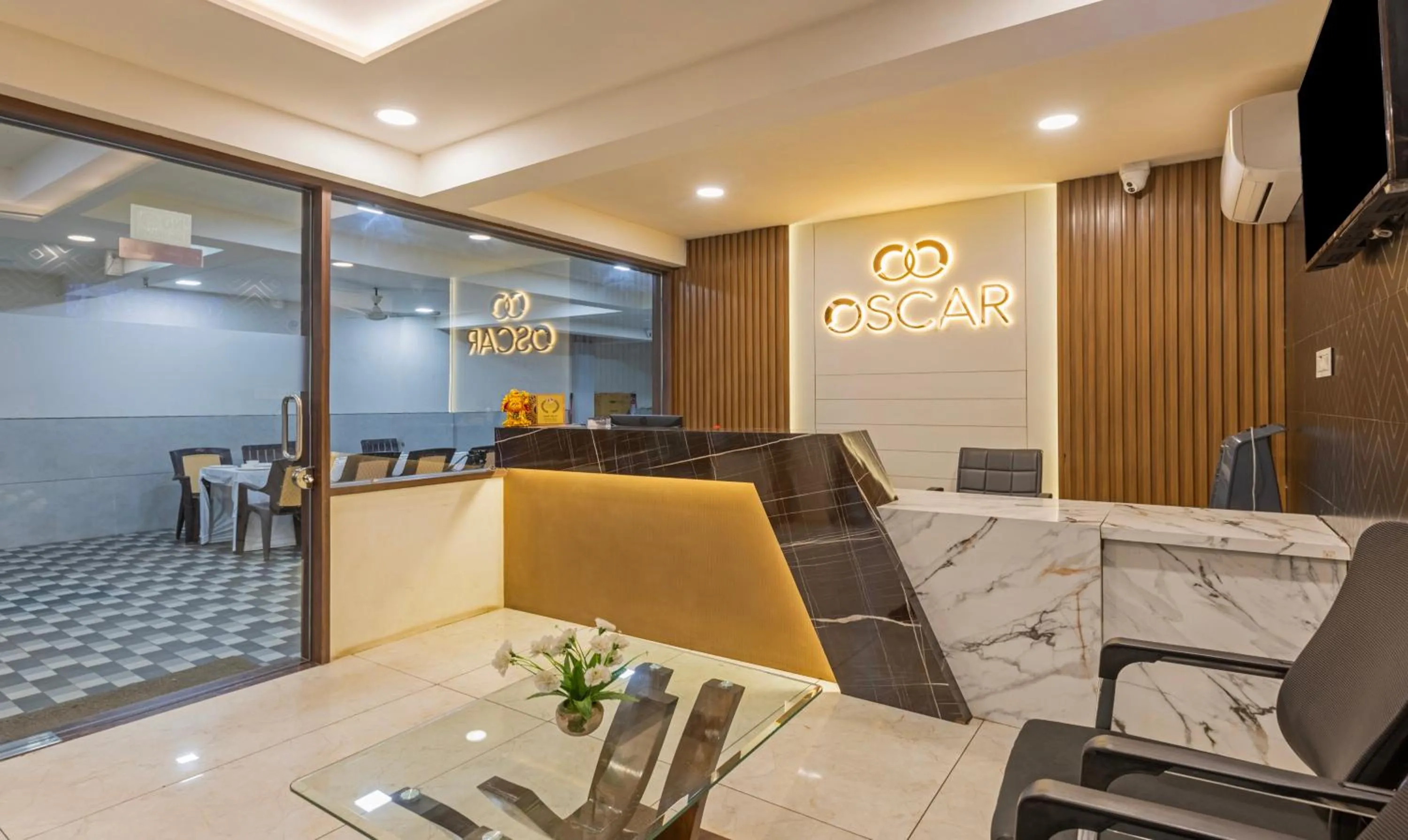 Lobby or reception in Treebo Oscar