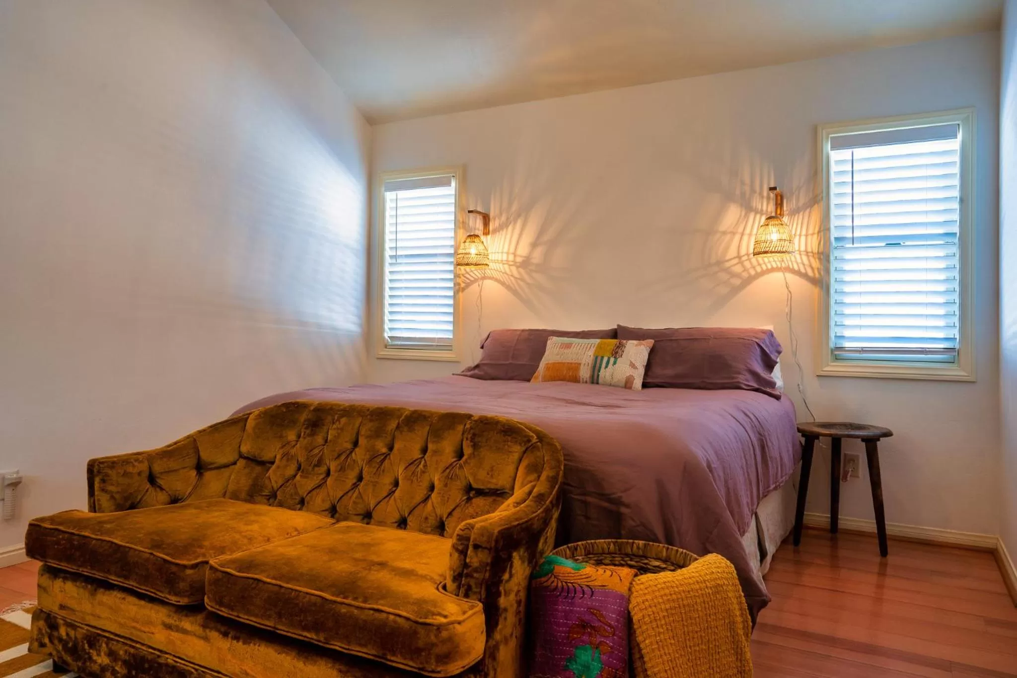 Bed in The Loubird Inn