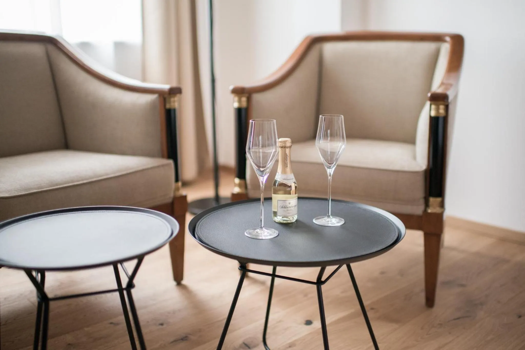 Seating area in Stadthotel Styria