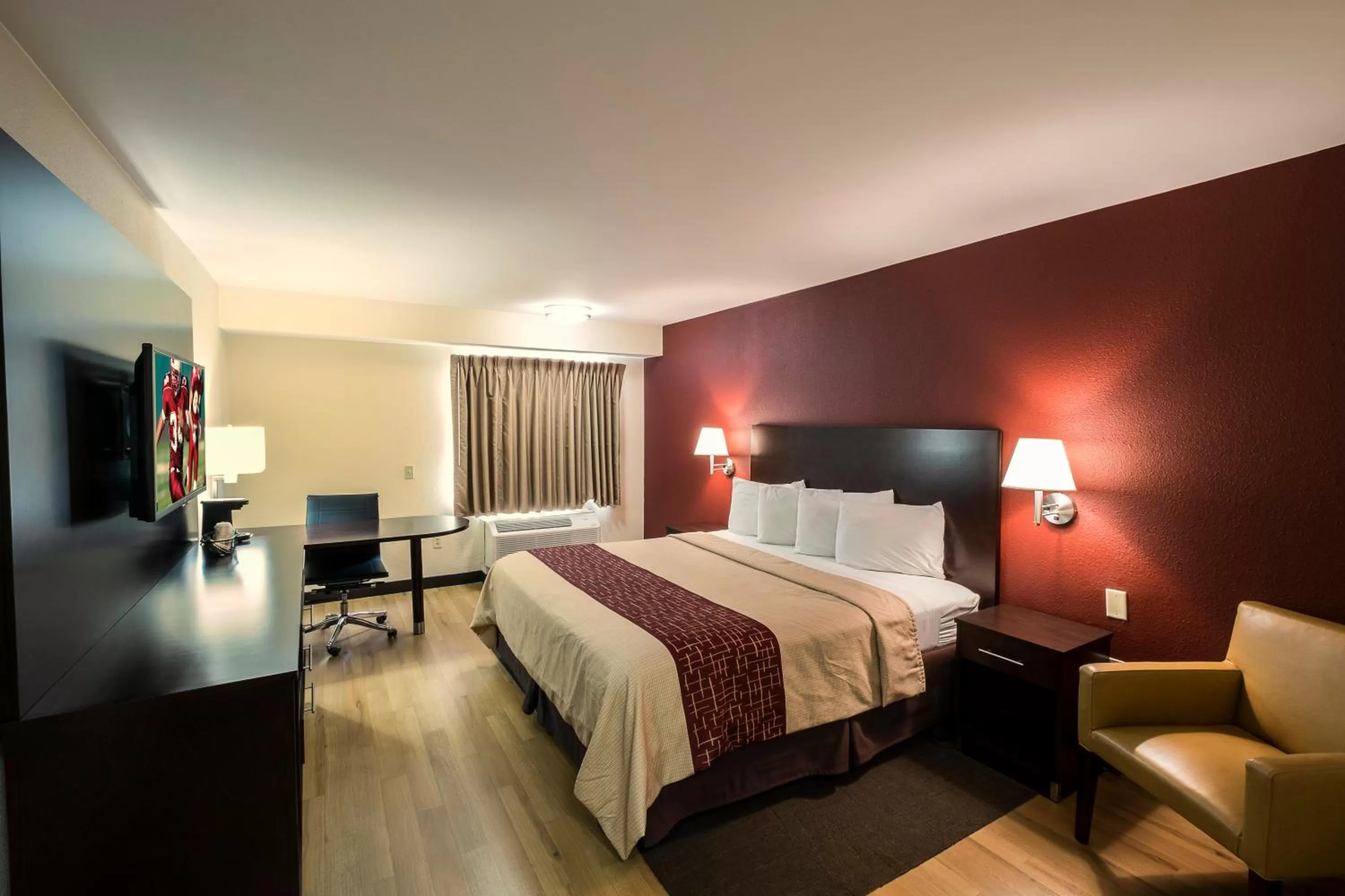 Business King Room Disability Access Roll-In Shower Smoke Free in Red Roof Inn PLUS+ Houston - Energy Corridor