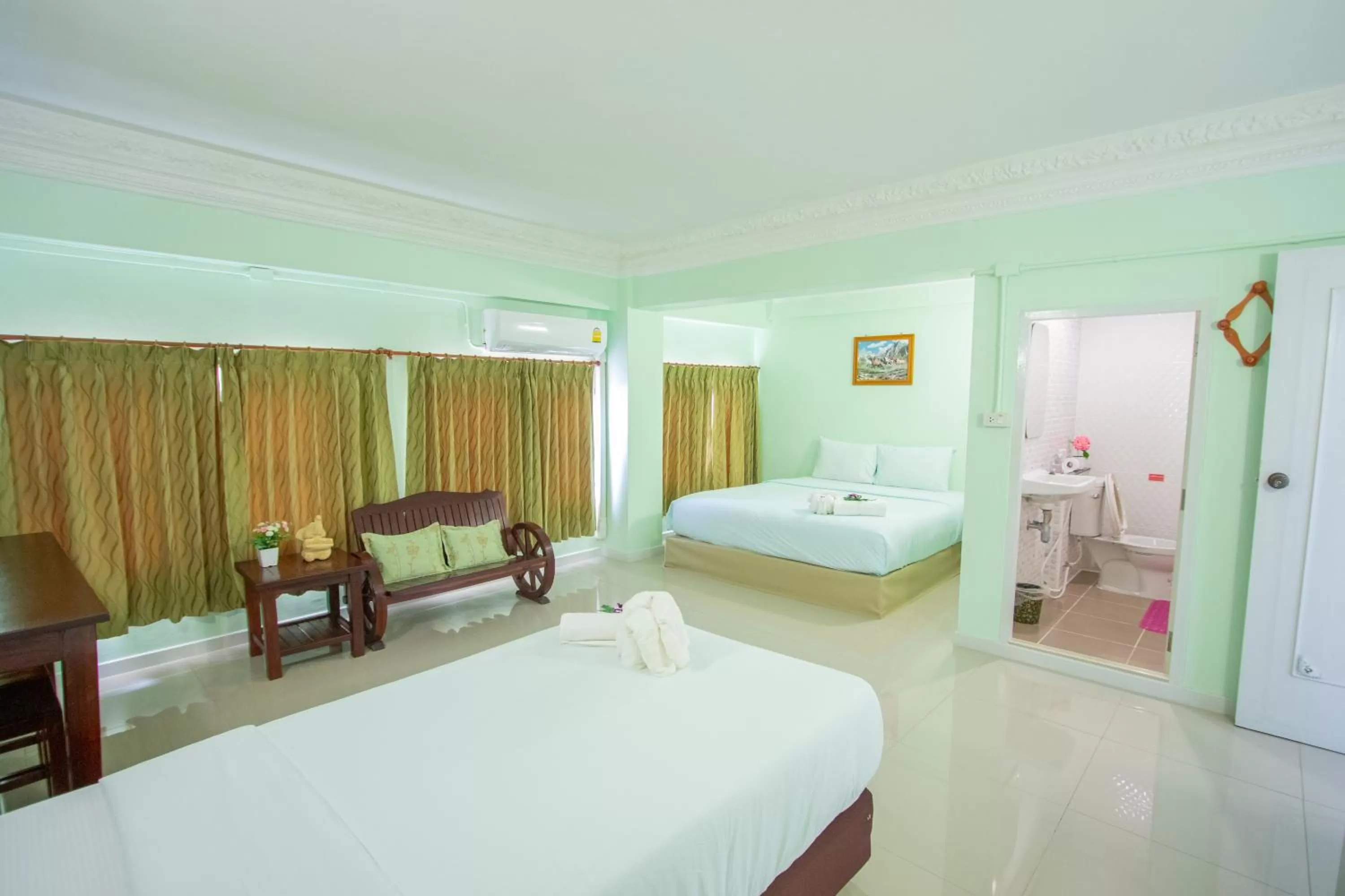 Photo of the whole room in Anchalee Resort