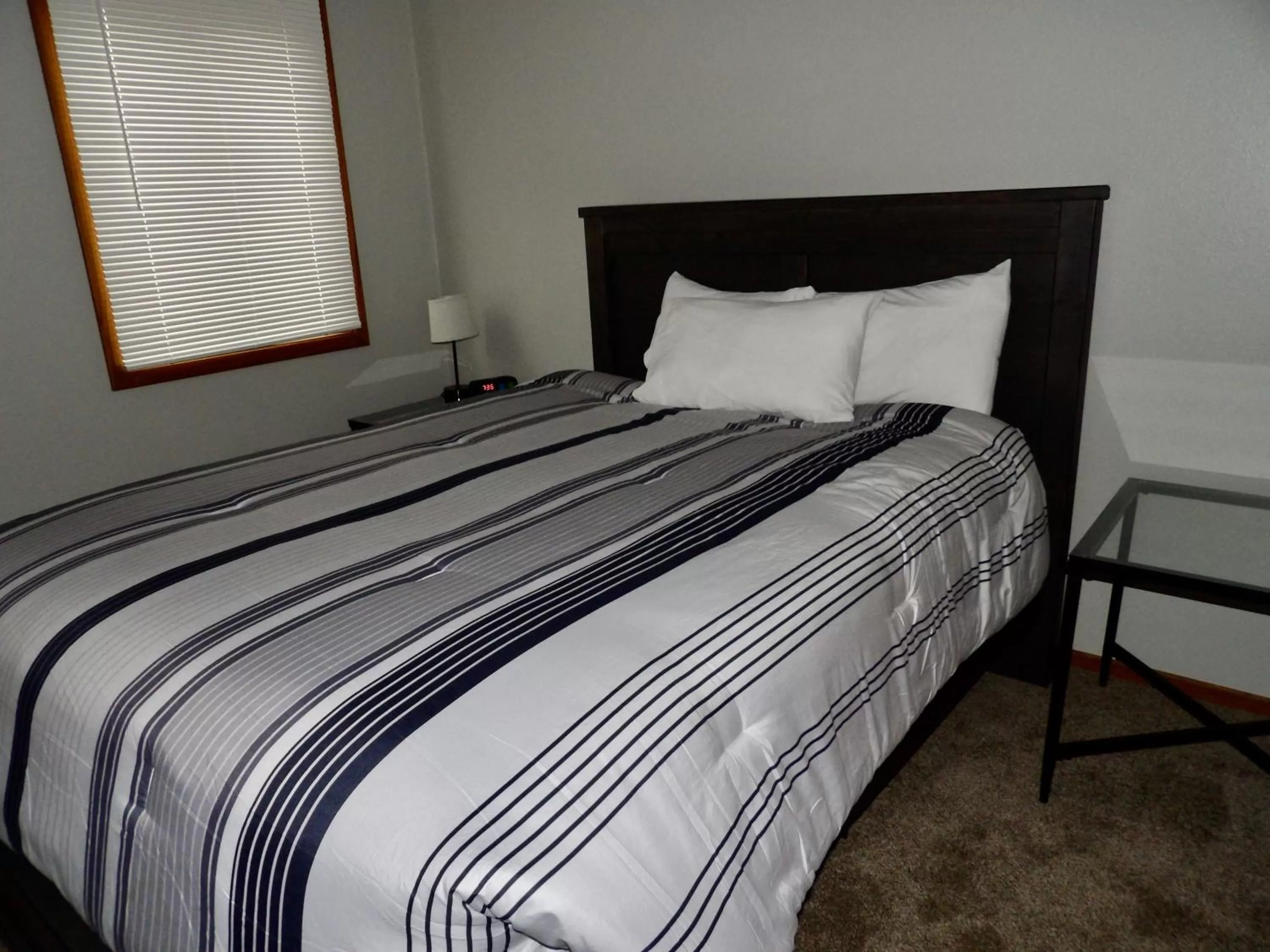 Bedroom, Bed in The Washburn Inn