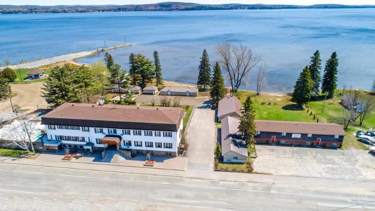 Day in Caswell Resort