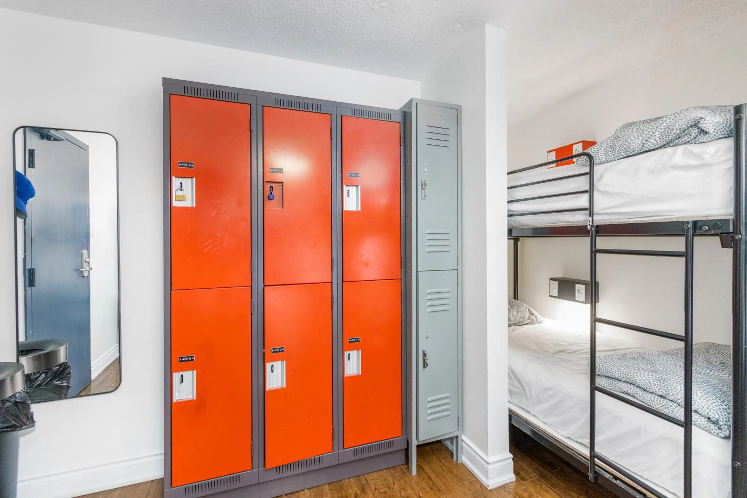 Bed in Samesun Toronto