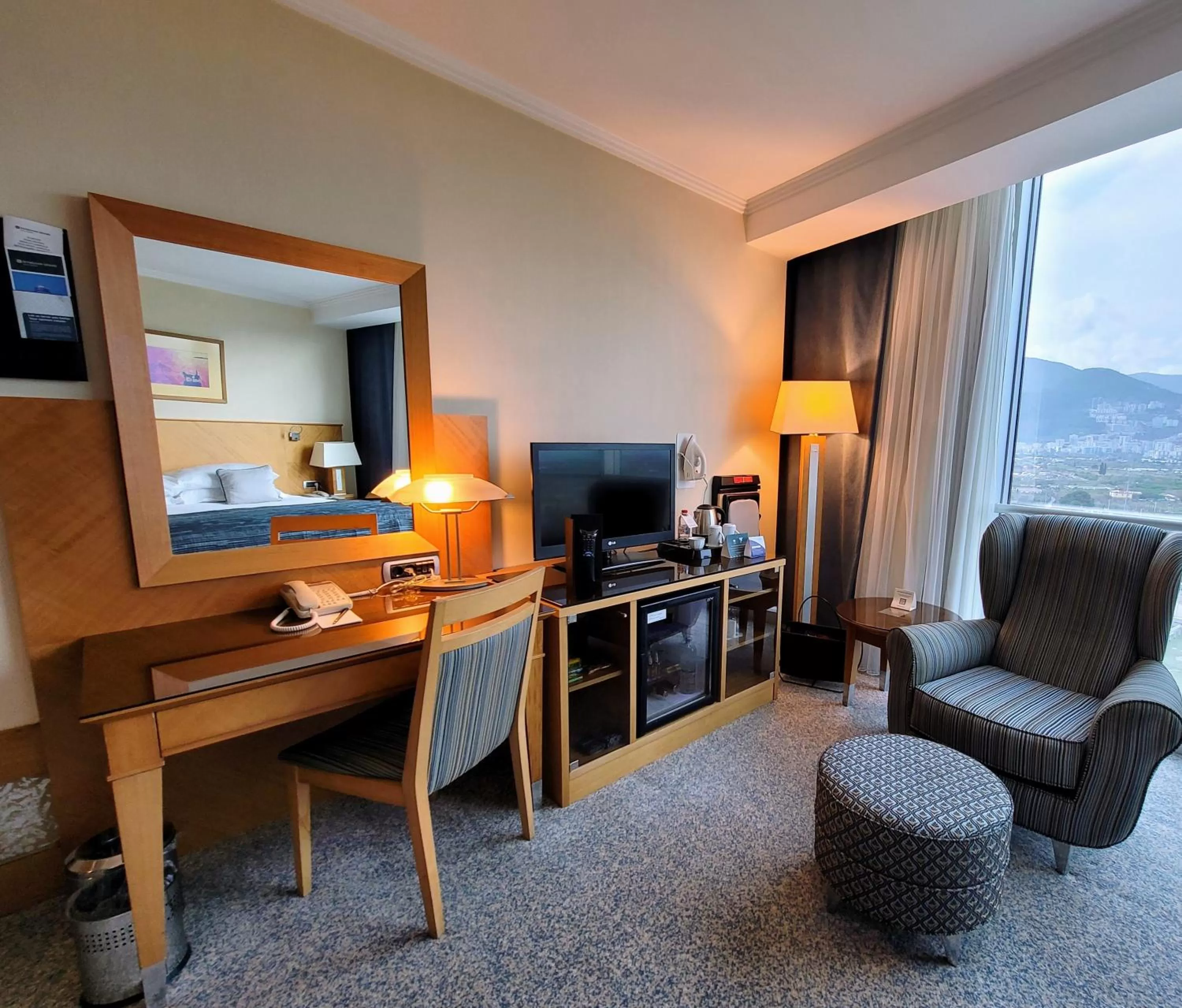 TV and multimedia in Wyndham Grand Izmir Ozdilek Thermal & Spa