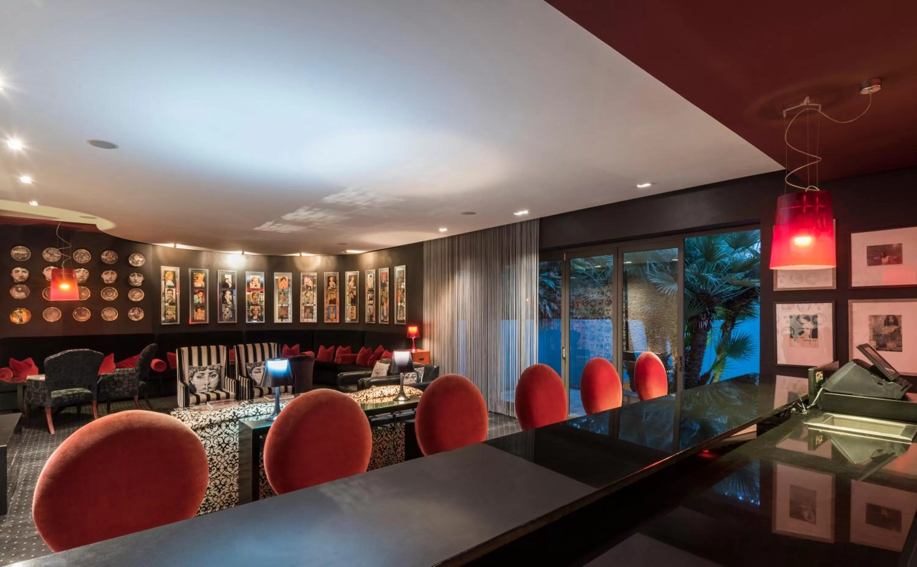 Lounge or bar in No5 Boutique Art Hotel by Mantis