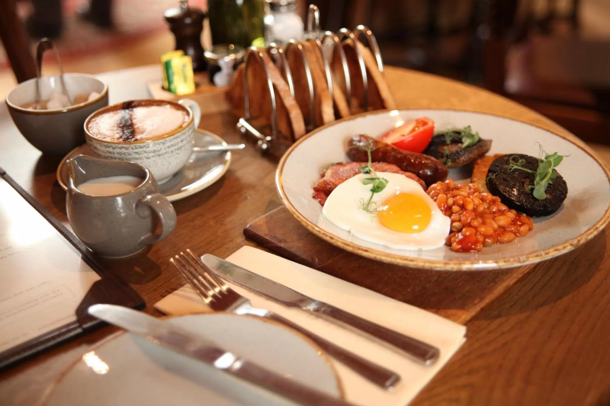 Breakfast in The Erskine Arms