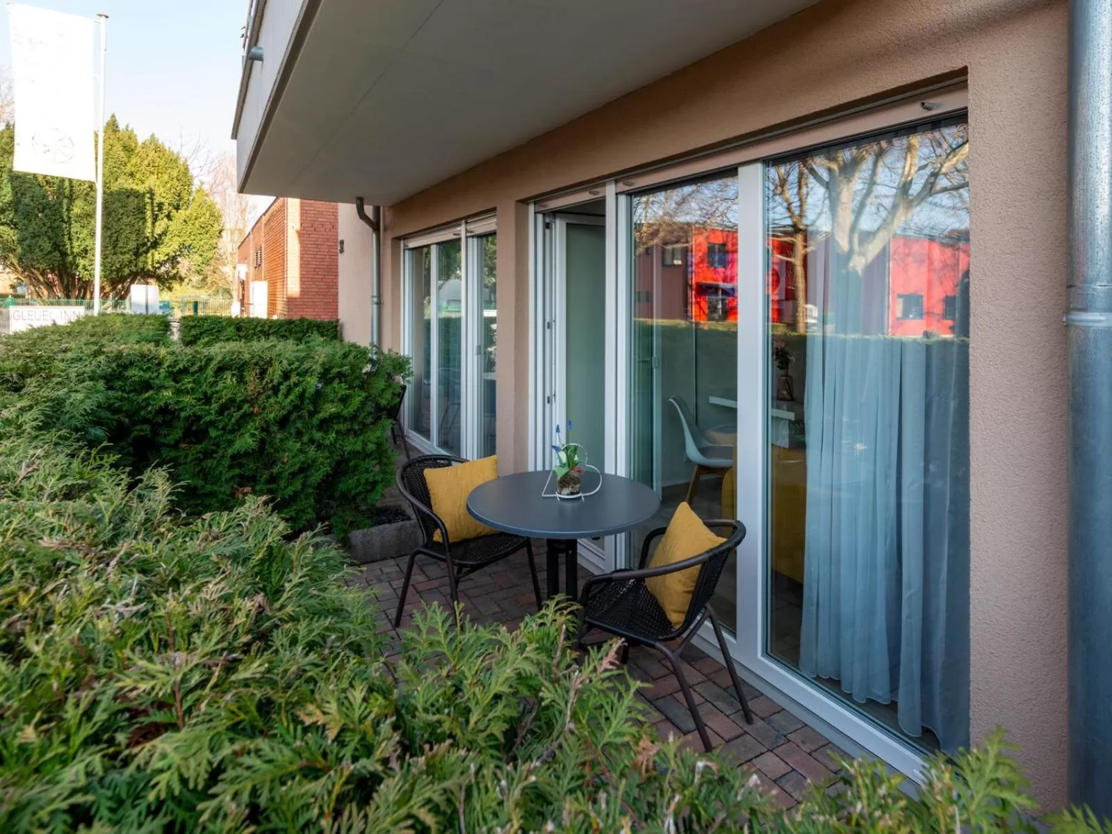 GLEUEL INN - digital hotel & serviced apartments & boardinghouse mit voll ausgestatteten Küchen