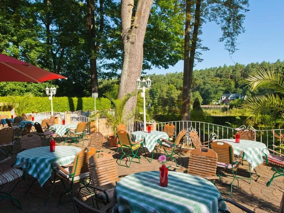 Dining area in Seeschloß