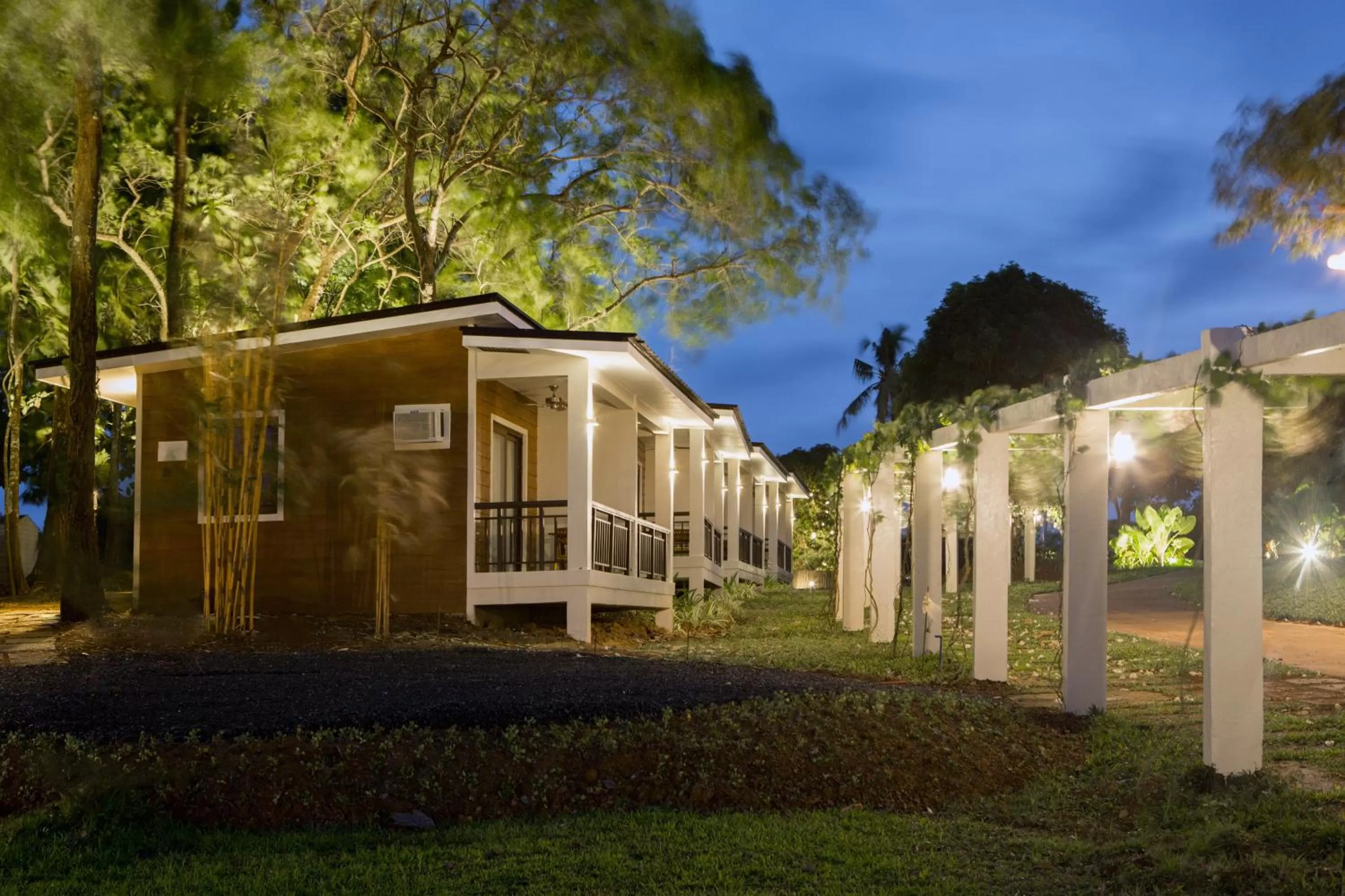 Night in Solina Beach & Nature Resort