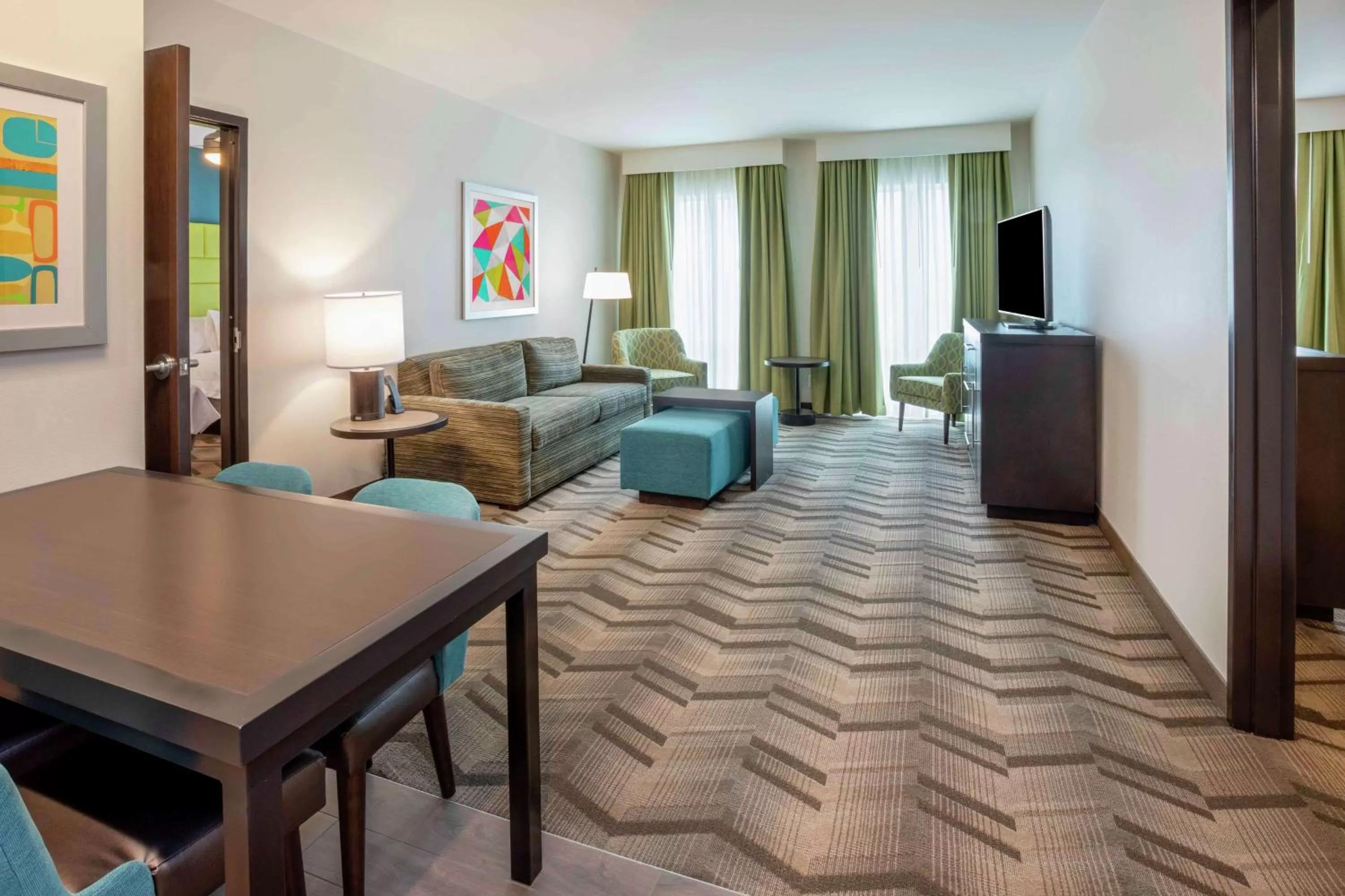 Living room in Homewood Suites By Hilton Edina Minneapolis