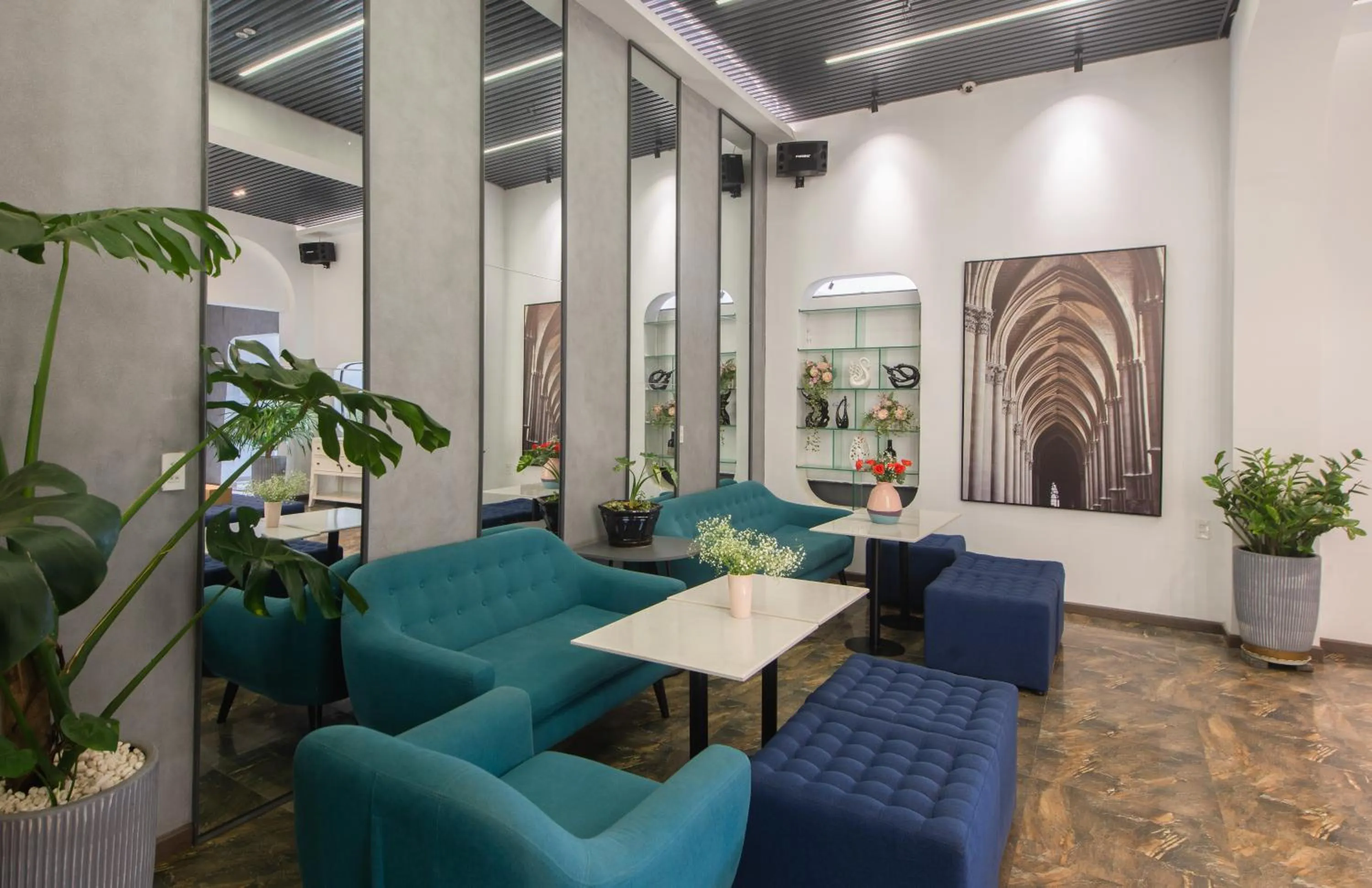 Lobby or reception in Tasme Hotel