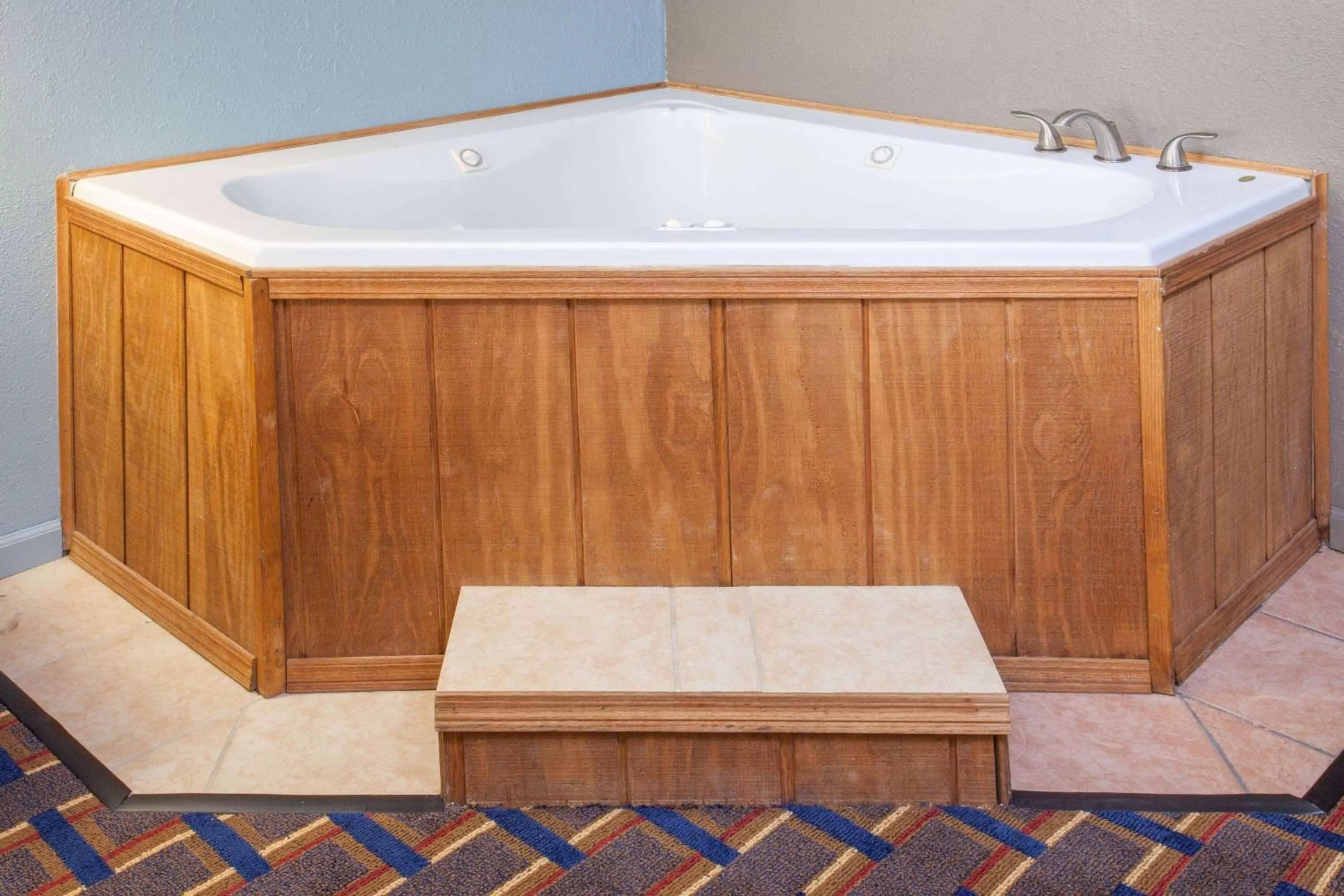 Photo of the whole room in Days Inn by Wyndham Farmer City